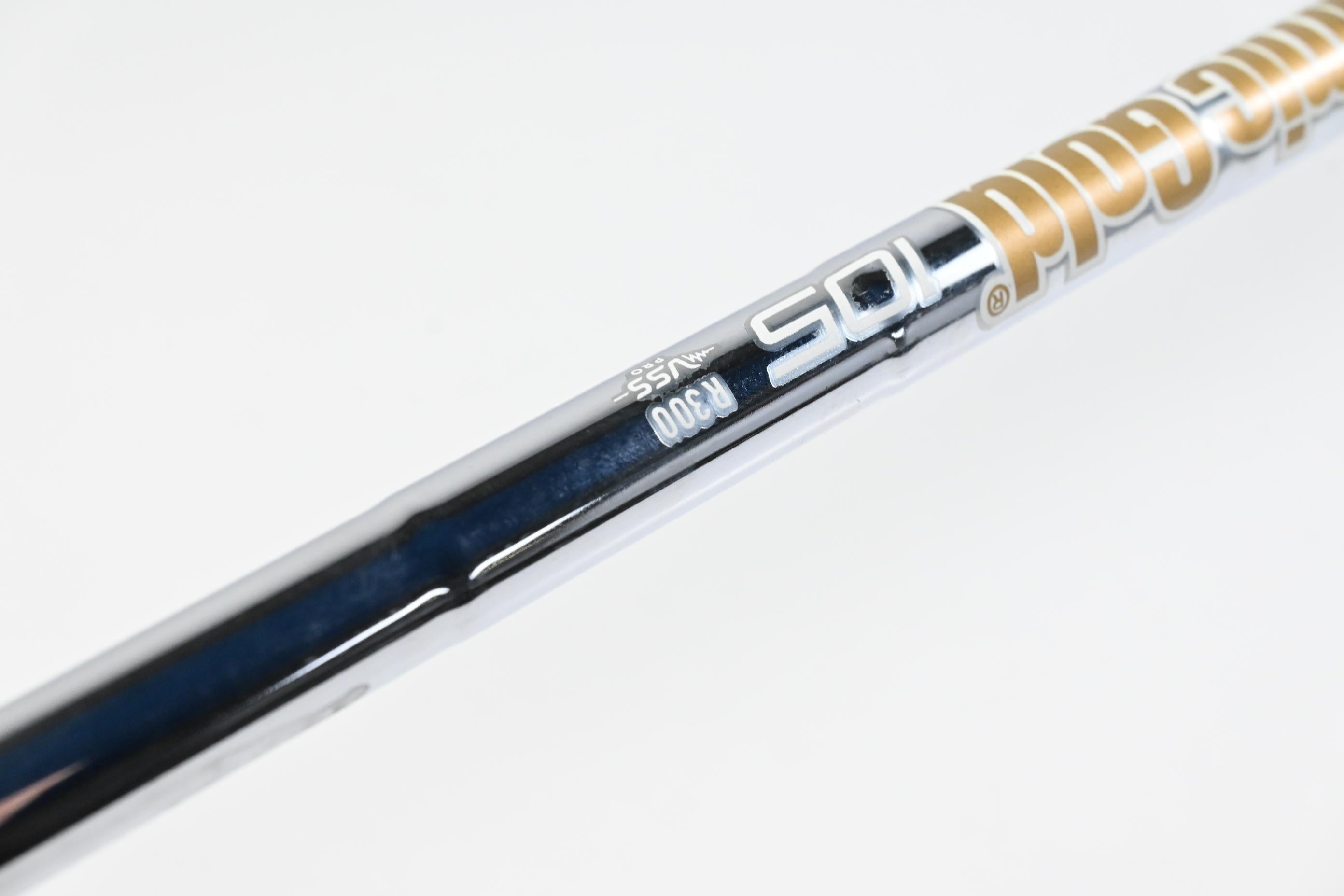 Taylormade P790 2017 #4 Iron / 21 Degree / Regular Flex Dynamic Gold R300 105