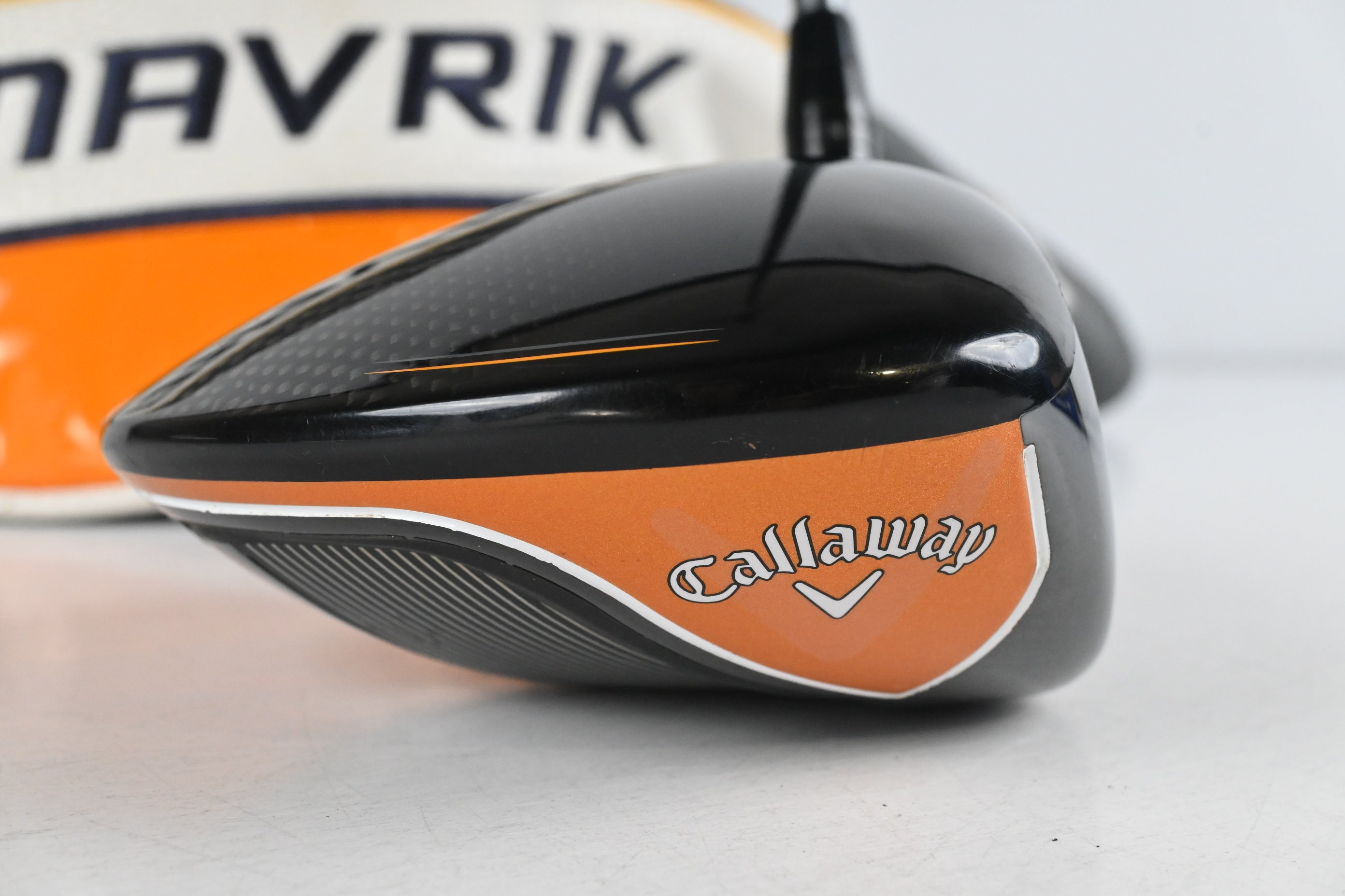 Callaway Mavrik Driver / 10.5 Degree / Regular Flex HZRDUS T800 Orange 55 Shaft