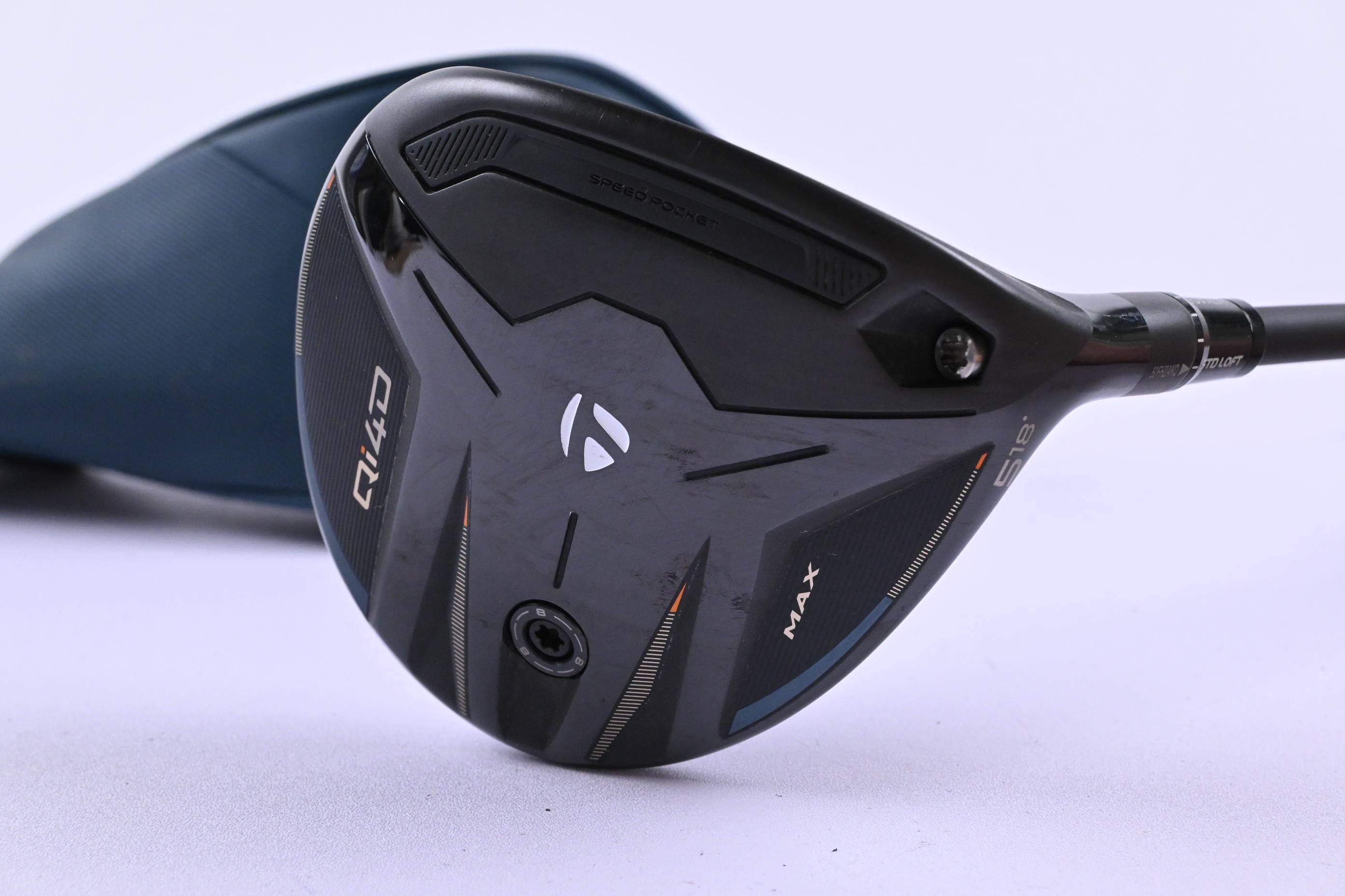 Taylormade Qi4D Max #5 Wood / 18 Degree / Regular Flex Taylormade REAX 55 Shaft