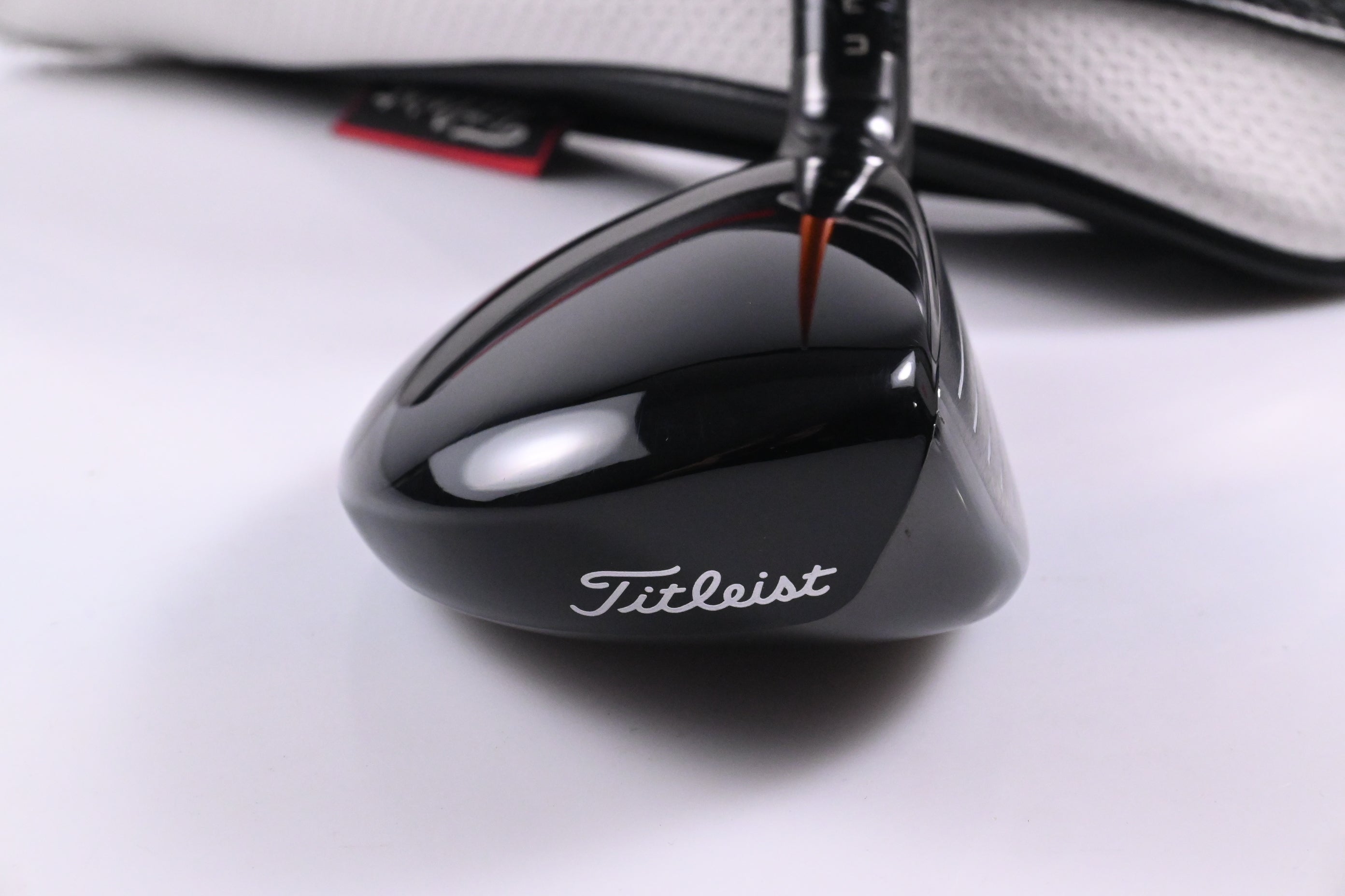 Titleist GT2 #4 Hybrid / 21 Degree / Stiff Flex Graphite Design Tour AD DI-85