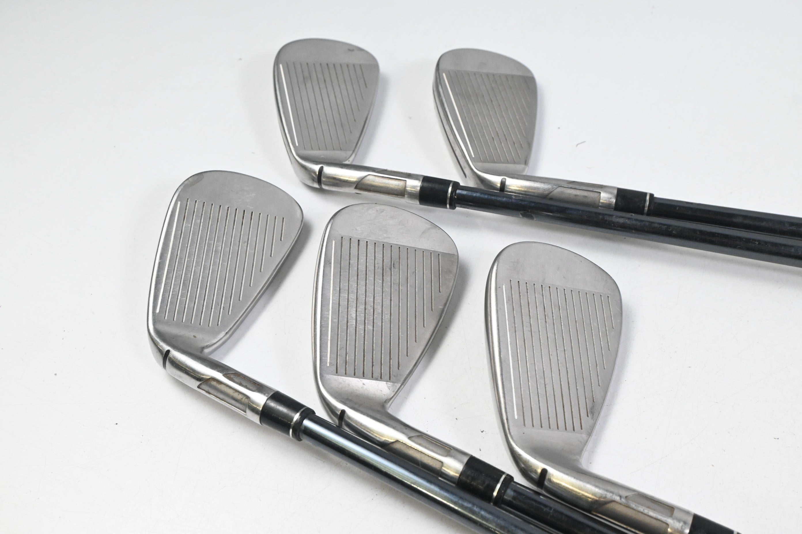 Taylormade Stealth Irons / 5-9i / Regular Flex UST Mamiya Recoil Dart 90 Shafts