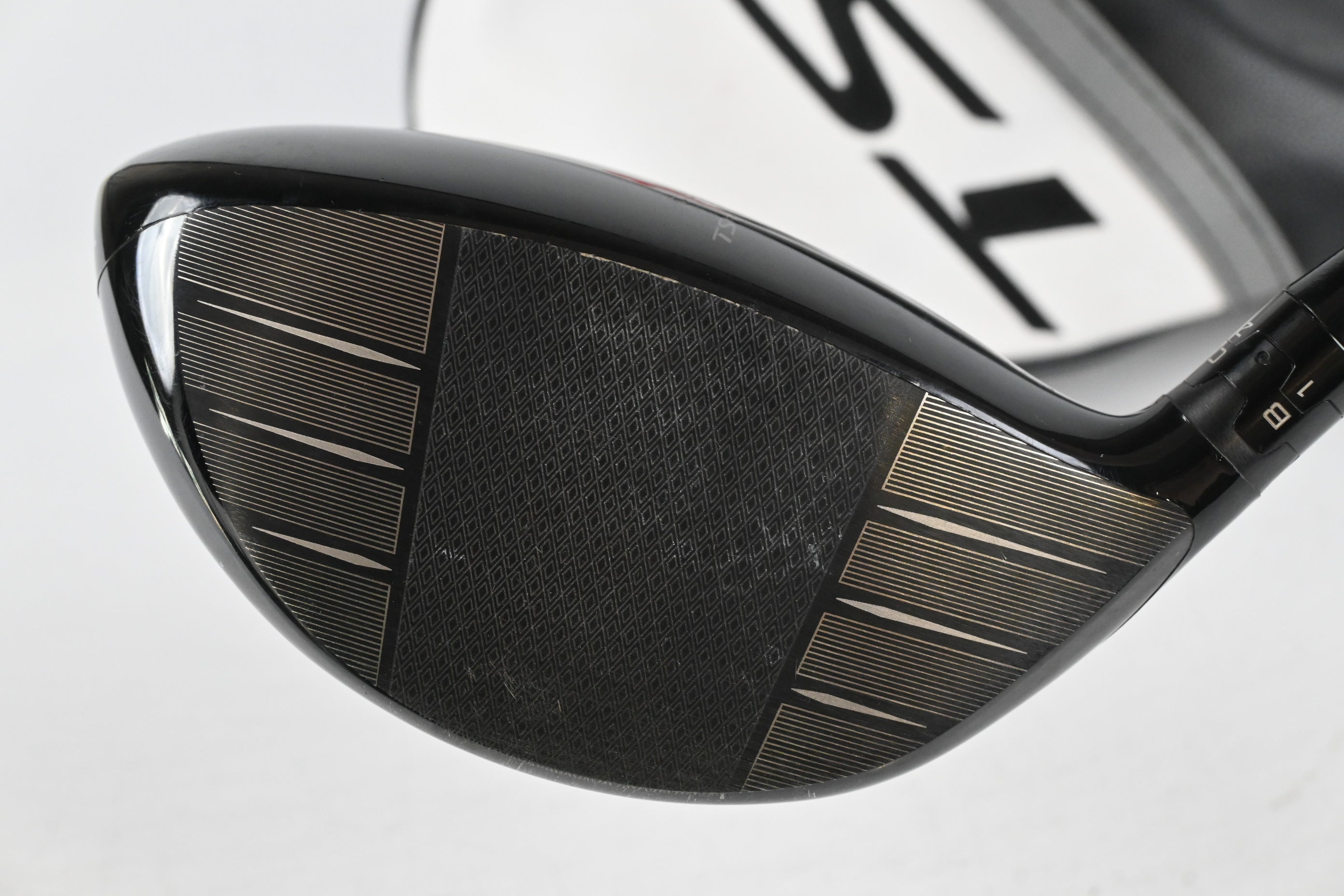 Titleist TSR3 Driver / 9 Degree / Regular Flex Tensei AV Blue 55 Shaft