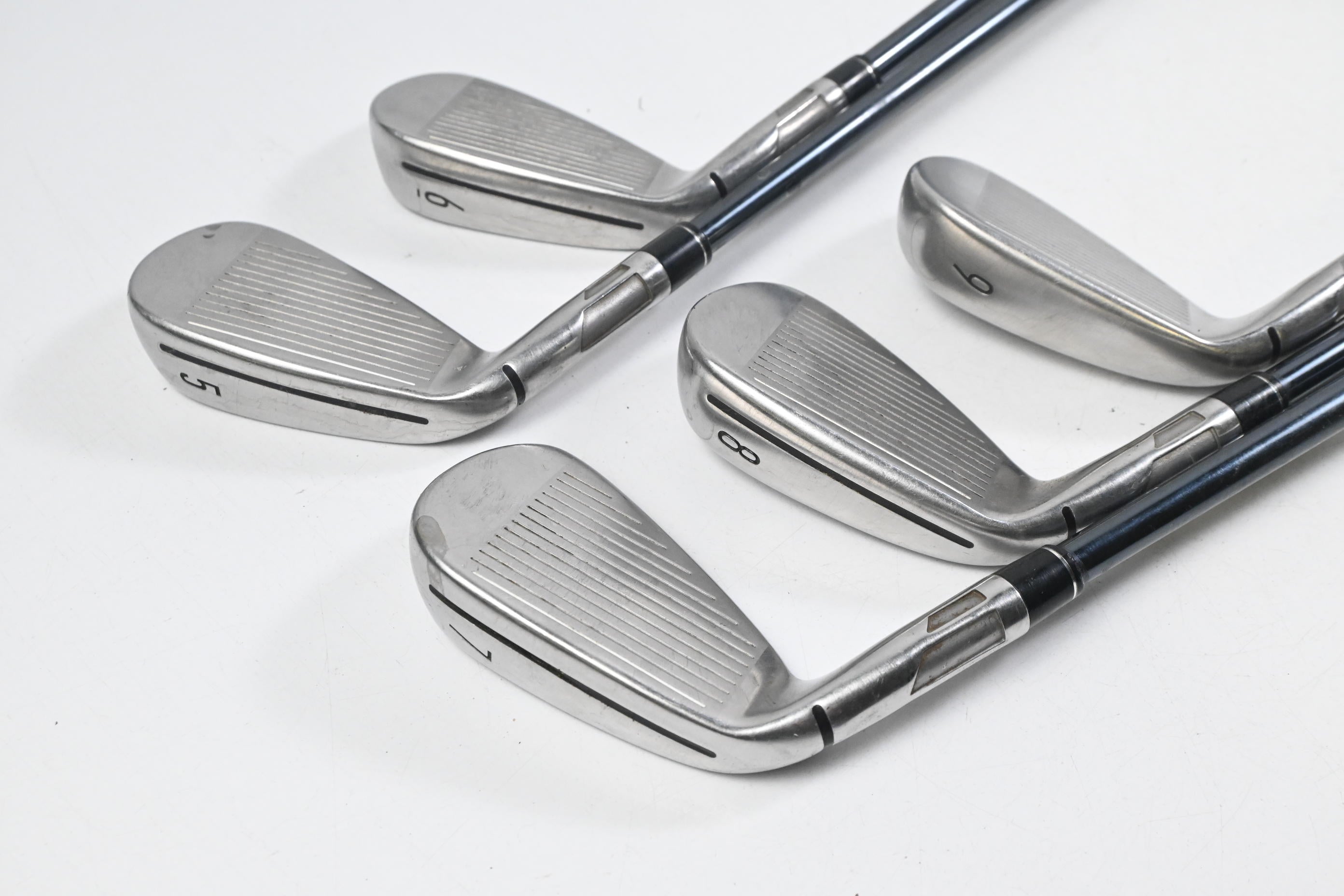 Taylormade Stealth Irons / 5-9i / Regular Flex UST Mamiya Recoil Dart 90 Shafts
