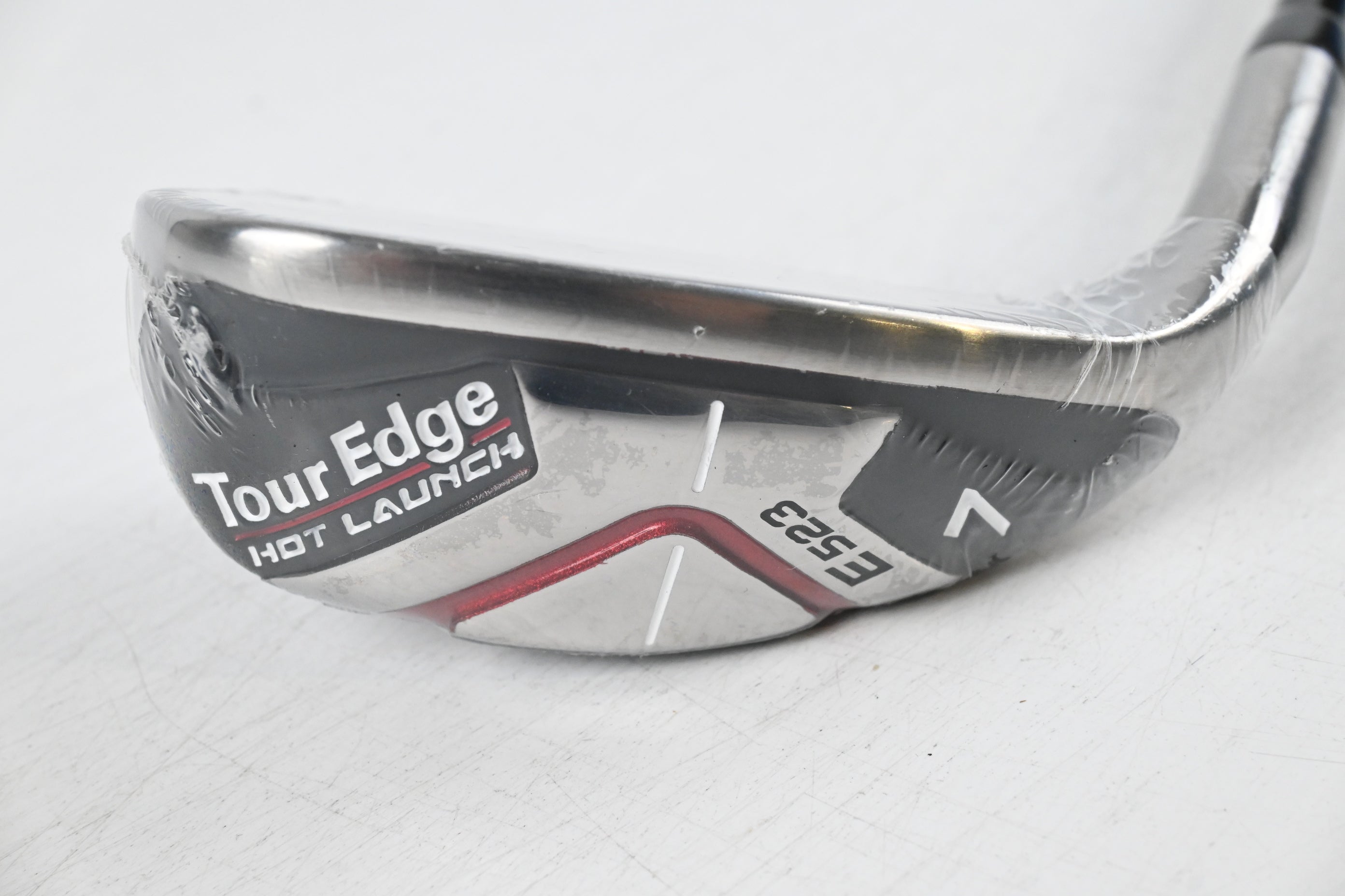 Tour Edge Hot Launch E524 #7 Iron / 32 Degree / Regular Flex UST Hot Launch 55
