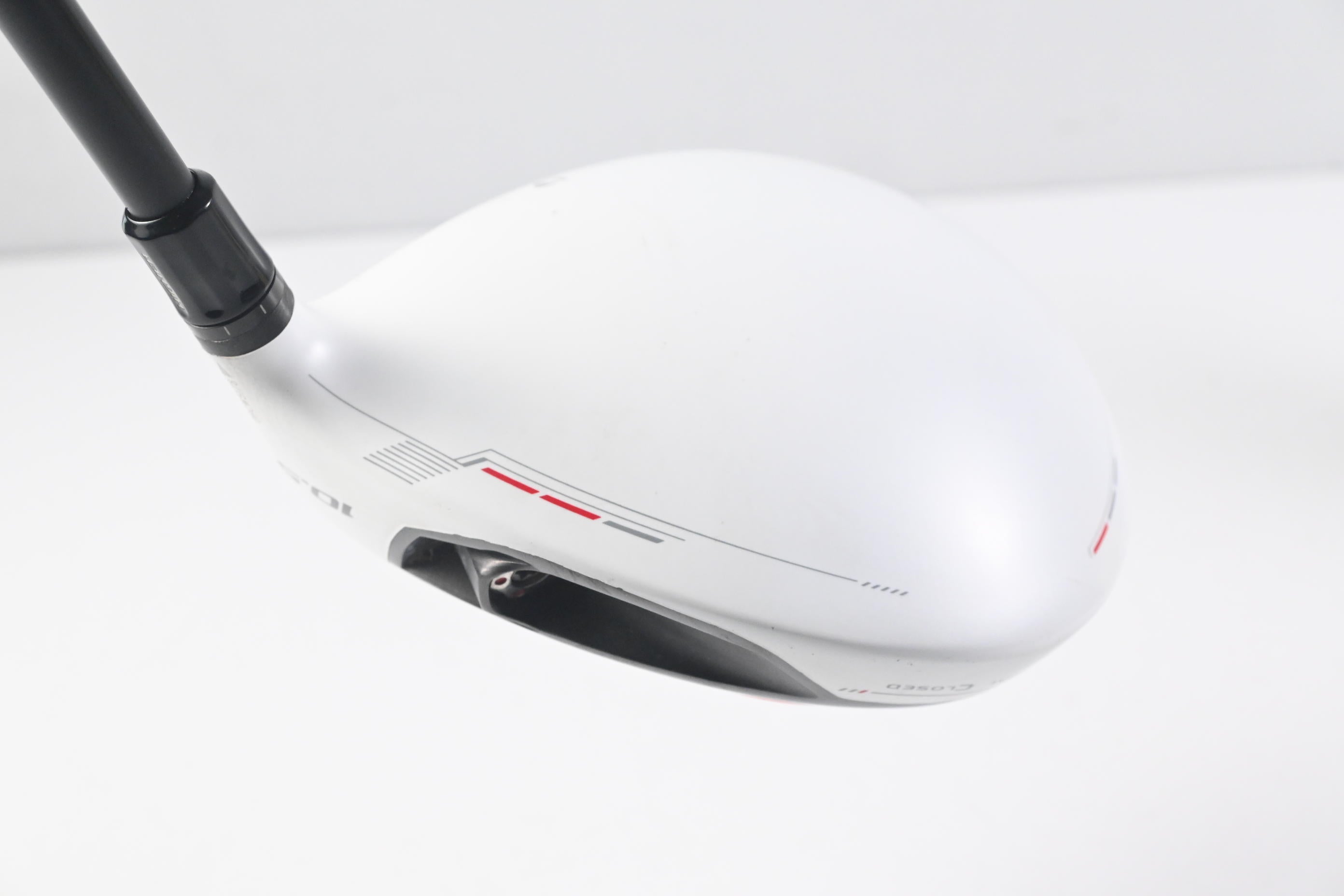 Taylormade R11 Driver / 10.5 Degree / Regular Flex R11 Blur 60 Shaft