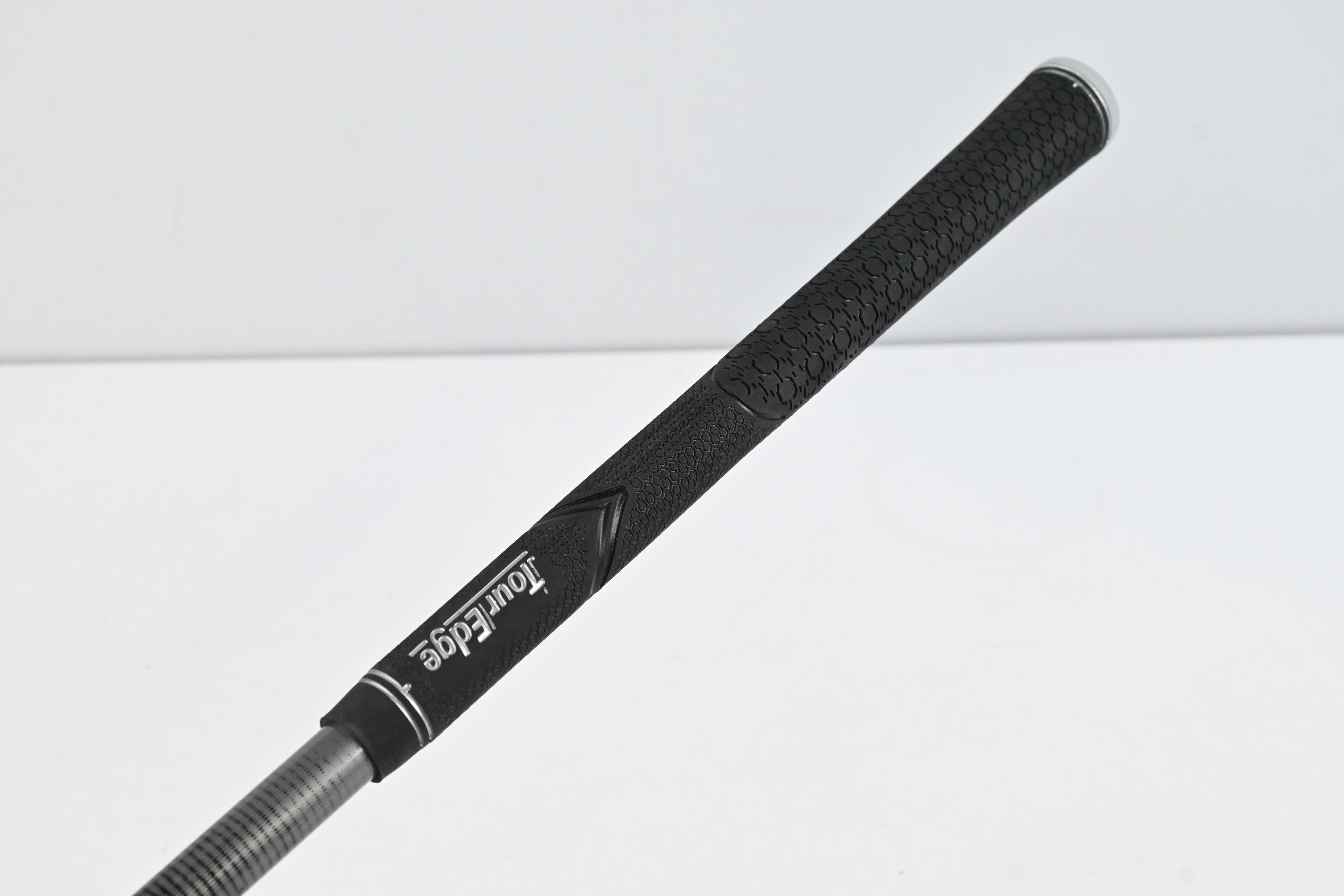 Tour Edge Hot Launch E524 #7 Iron / 32 Degree / Regular Flex UST Hot Launch 55