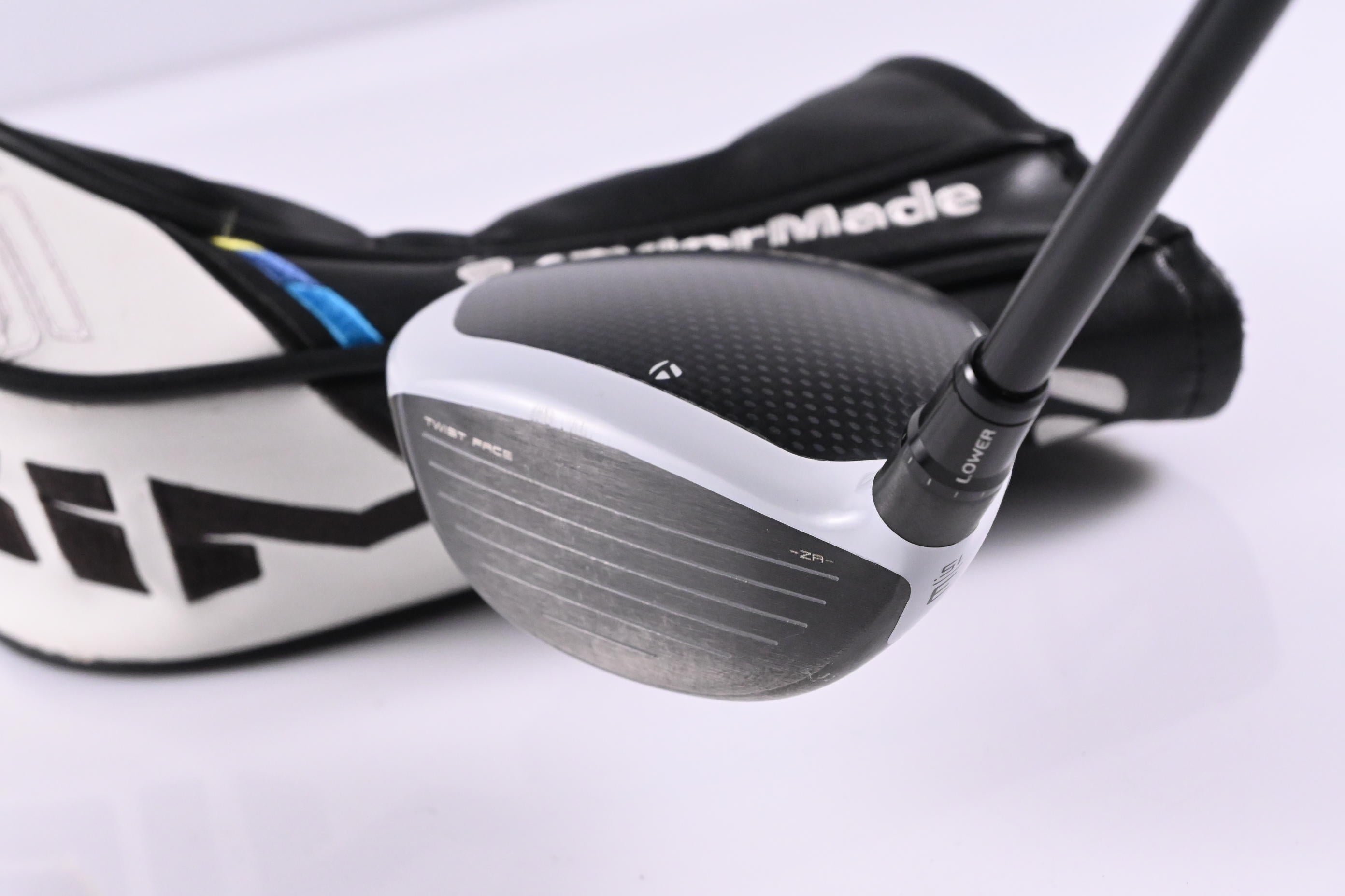 Taylormade SIM2 Ti #3 Wood / 15 Degree / Stiff Flex Tensei AV Raw 65 Shaft