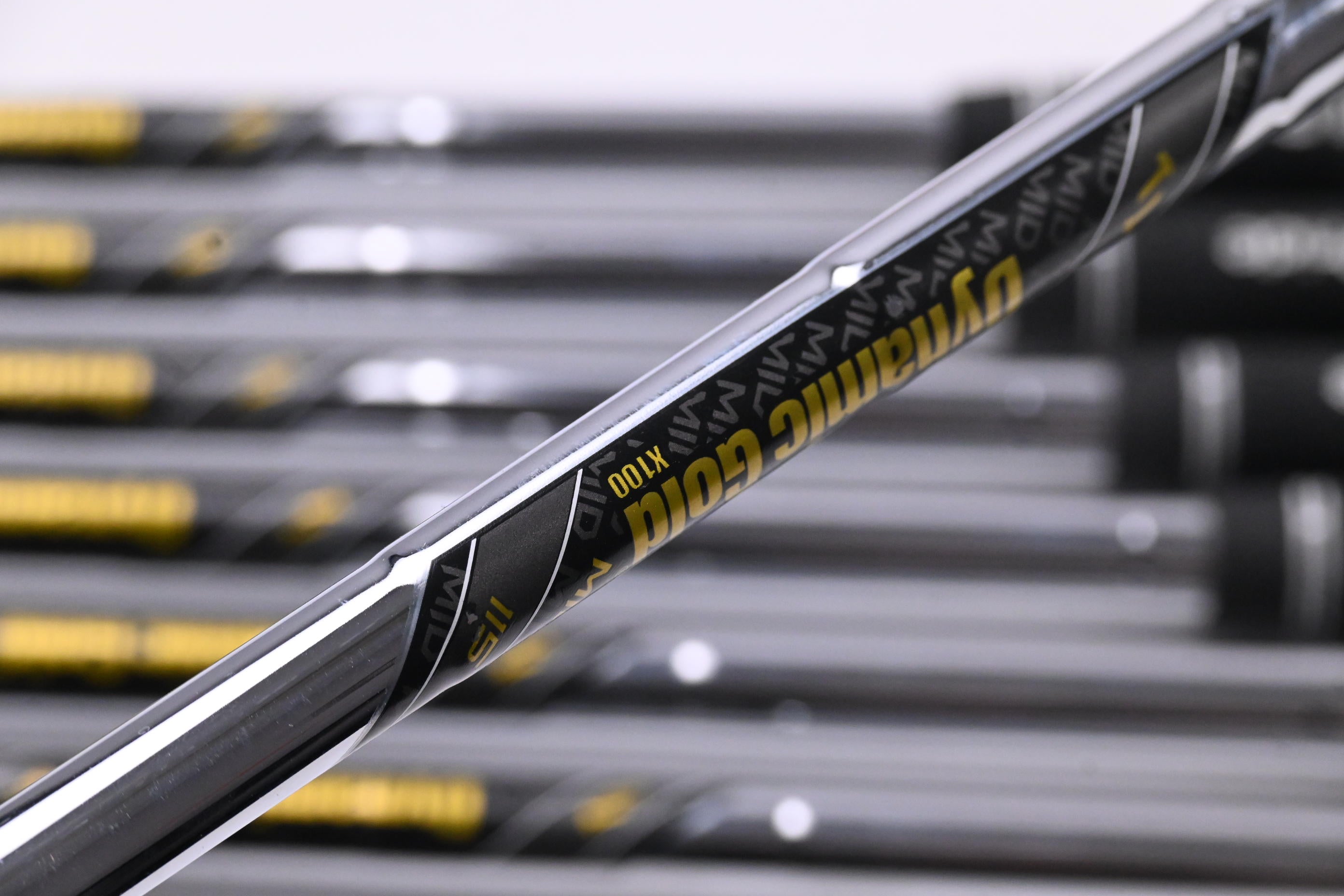 Taylormade P.7CB Irons / 4-PW / X-Flex Dynamic Gold Mid 115 X100 Shafts