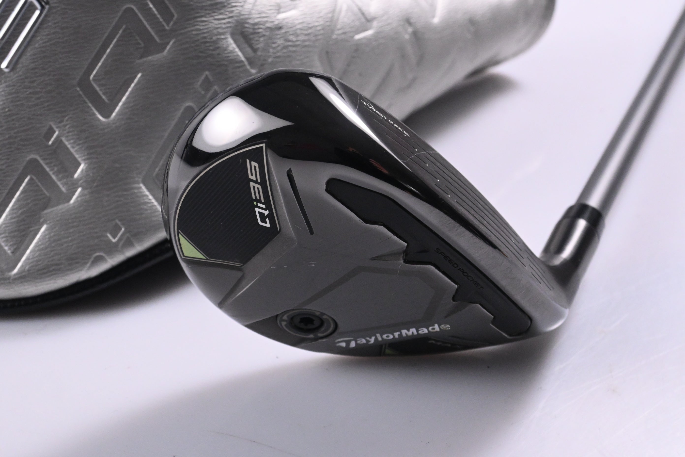 Taylormade Qi35 Max #4 Hybrid / 23 Degree / Regular Flex Fujikura Air Speeder 50