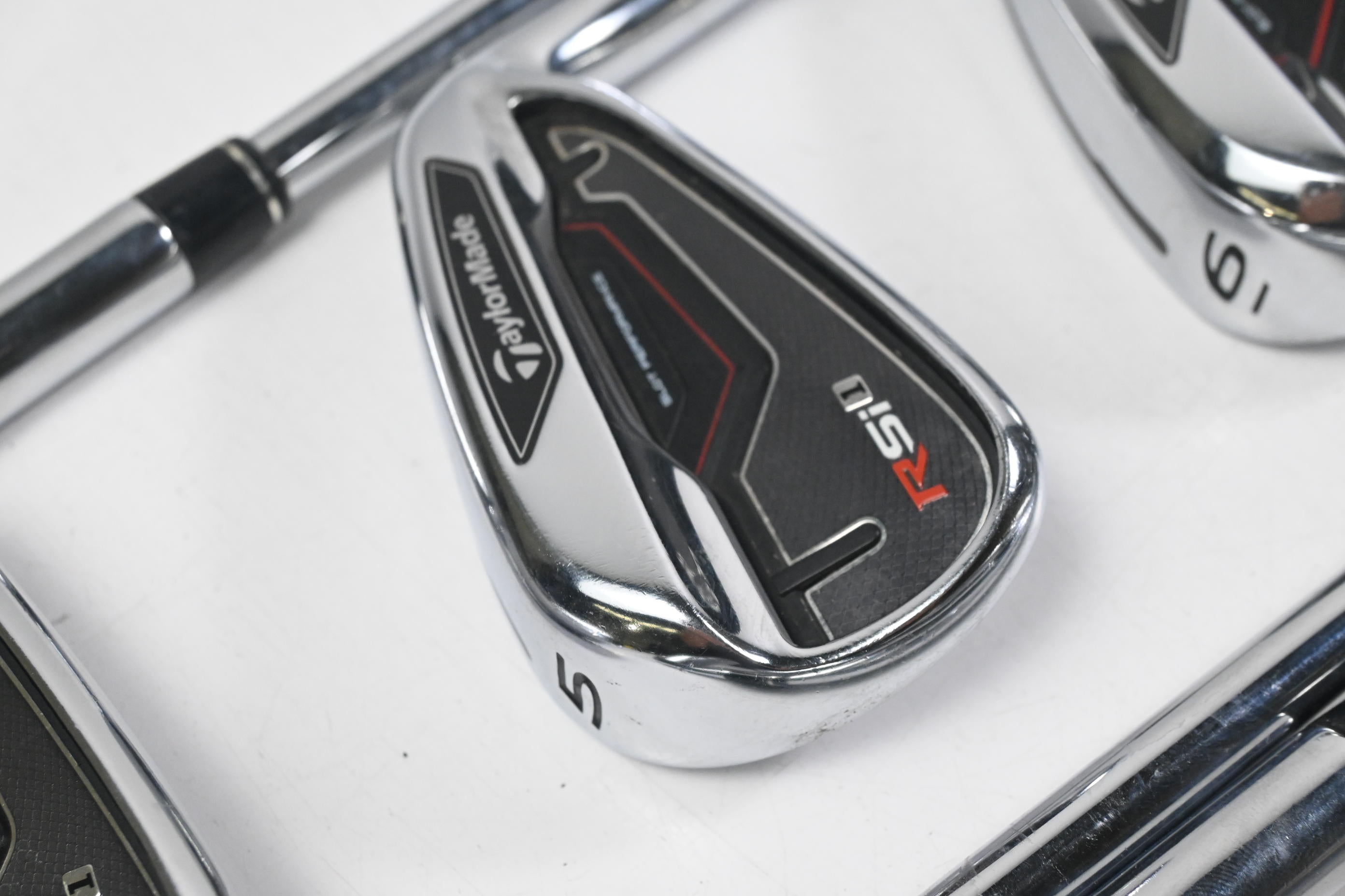 Taylormade RSi1 Irons / 4-PW+SW / Regular Flex Taylormade REAX Steel 90 Shafts