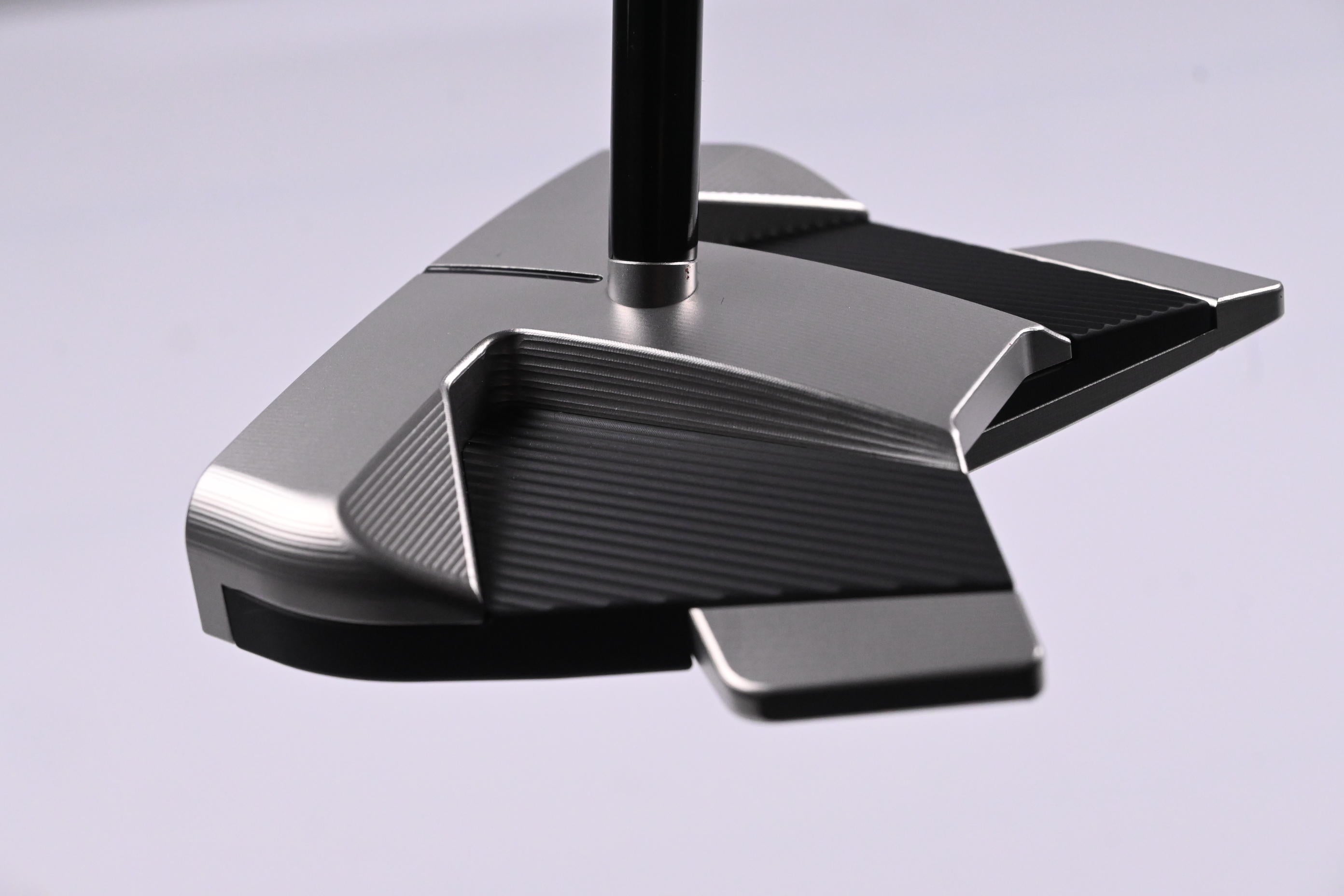 Left Hand Scotty Cameron Phantom 11R OC Putter / 34 Inch