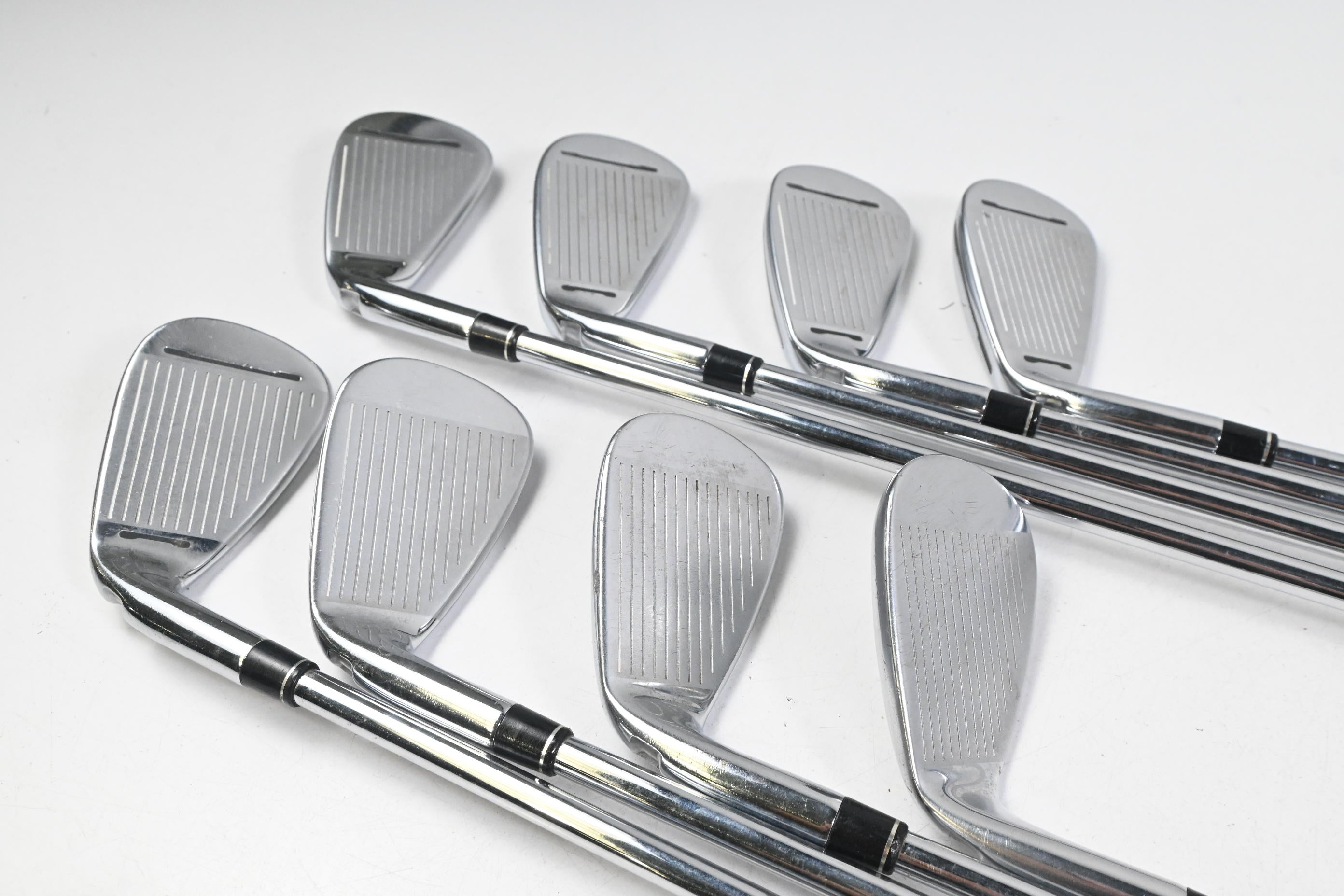Taylormade RSi1 Irons / 4-PW+SW / Regular Flex Taylormade REAX Steel 90 Shafts