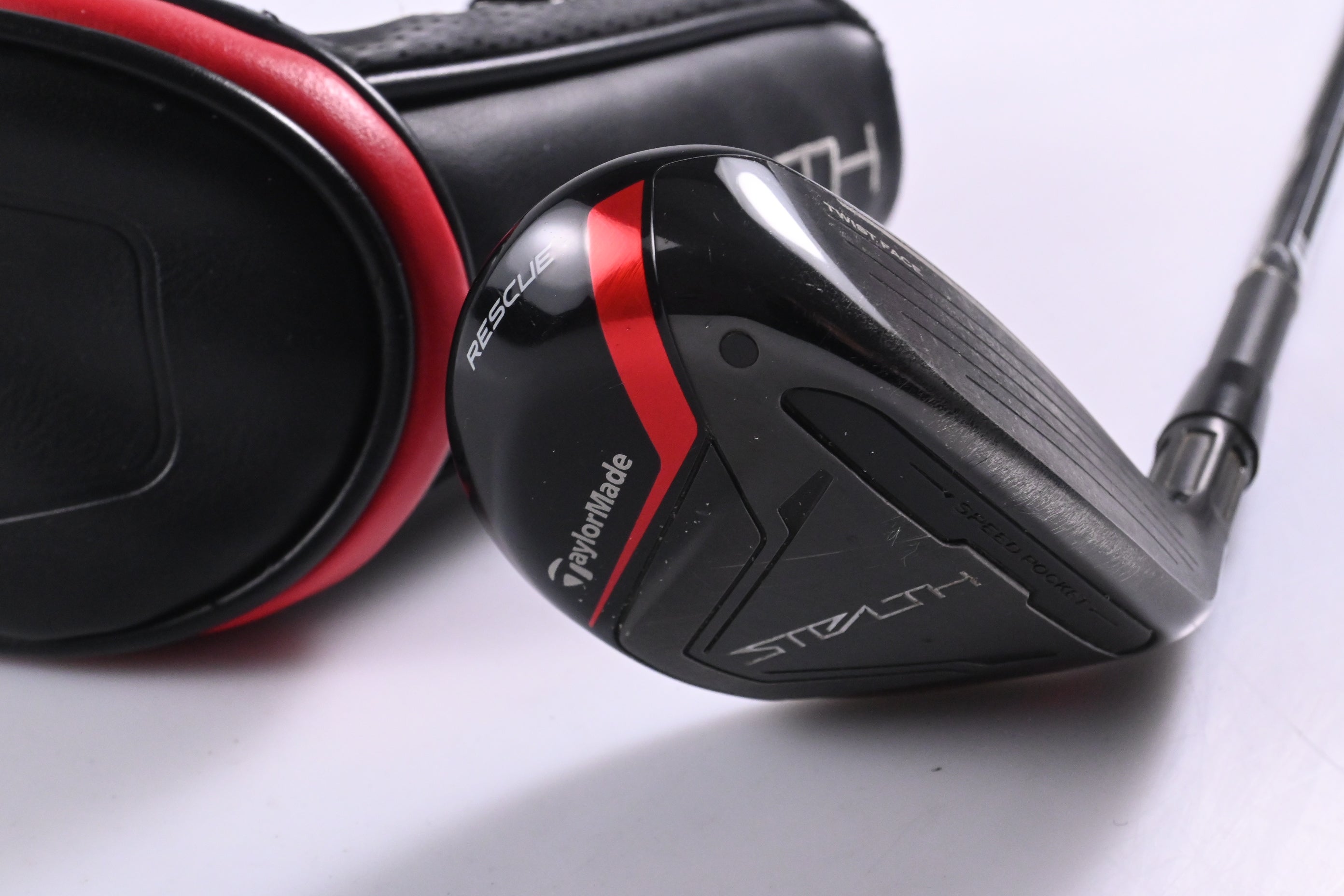 Taylormade Stealth #3 Hybrid / 19 Degree / Senior Flex UST ProForce V2 55 Shaft