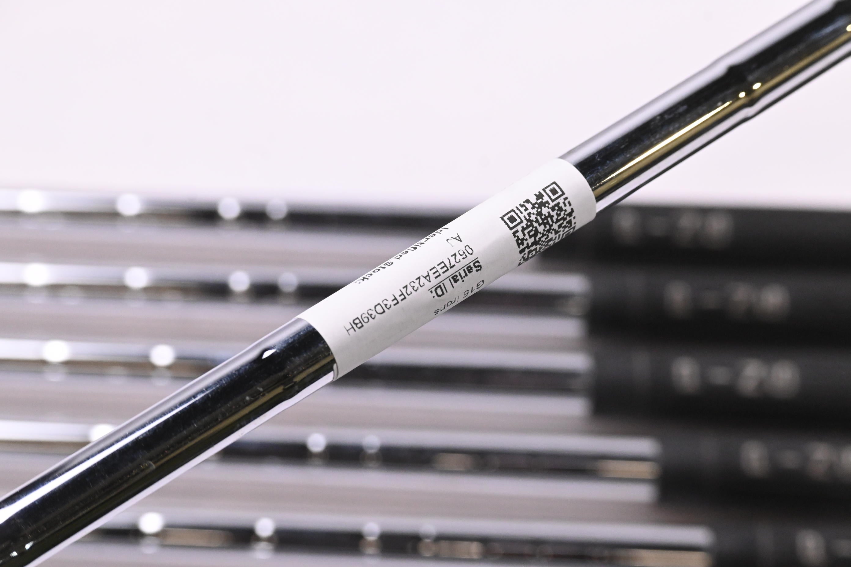 Ping G15 Irons / 5-PW+SW / Green Dot / Regular Flex Ping AWT Shafts