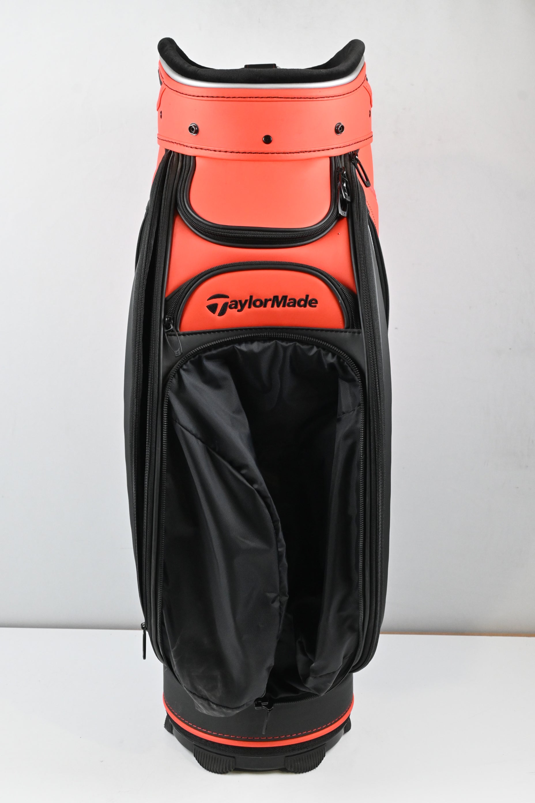 Taylormade Tour Bag / 6-Way Divider / Red, White, Black
