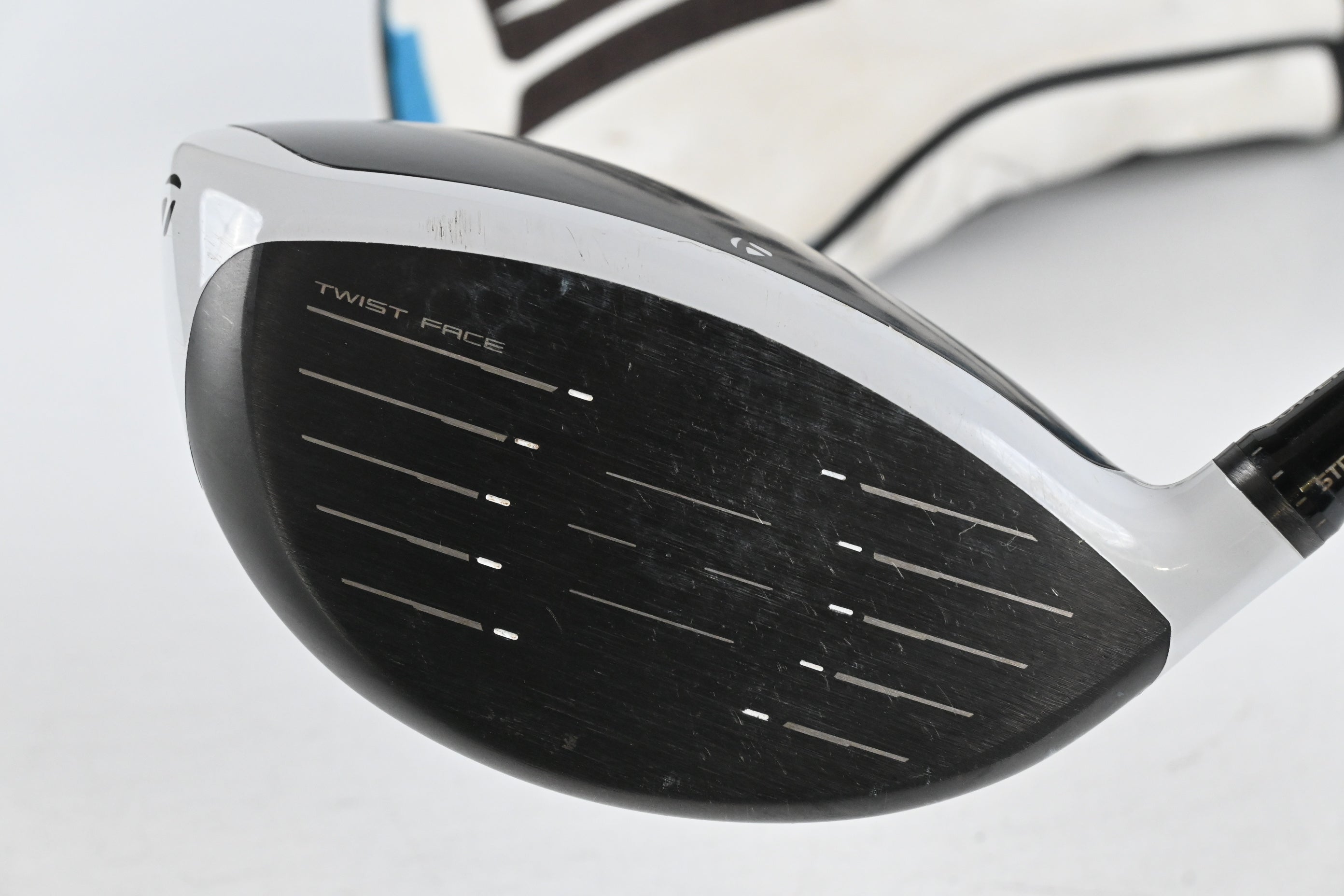 Taylormade SIM2 Driver / 9 Degree / Stiff Flex Hzrdus Smoke Black RDX 70 Shaft