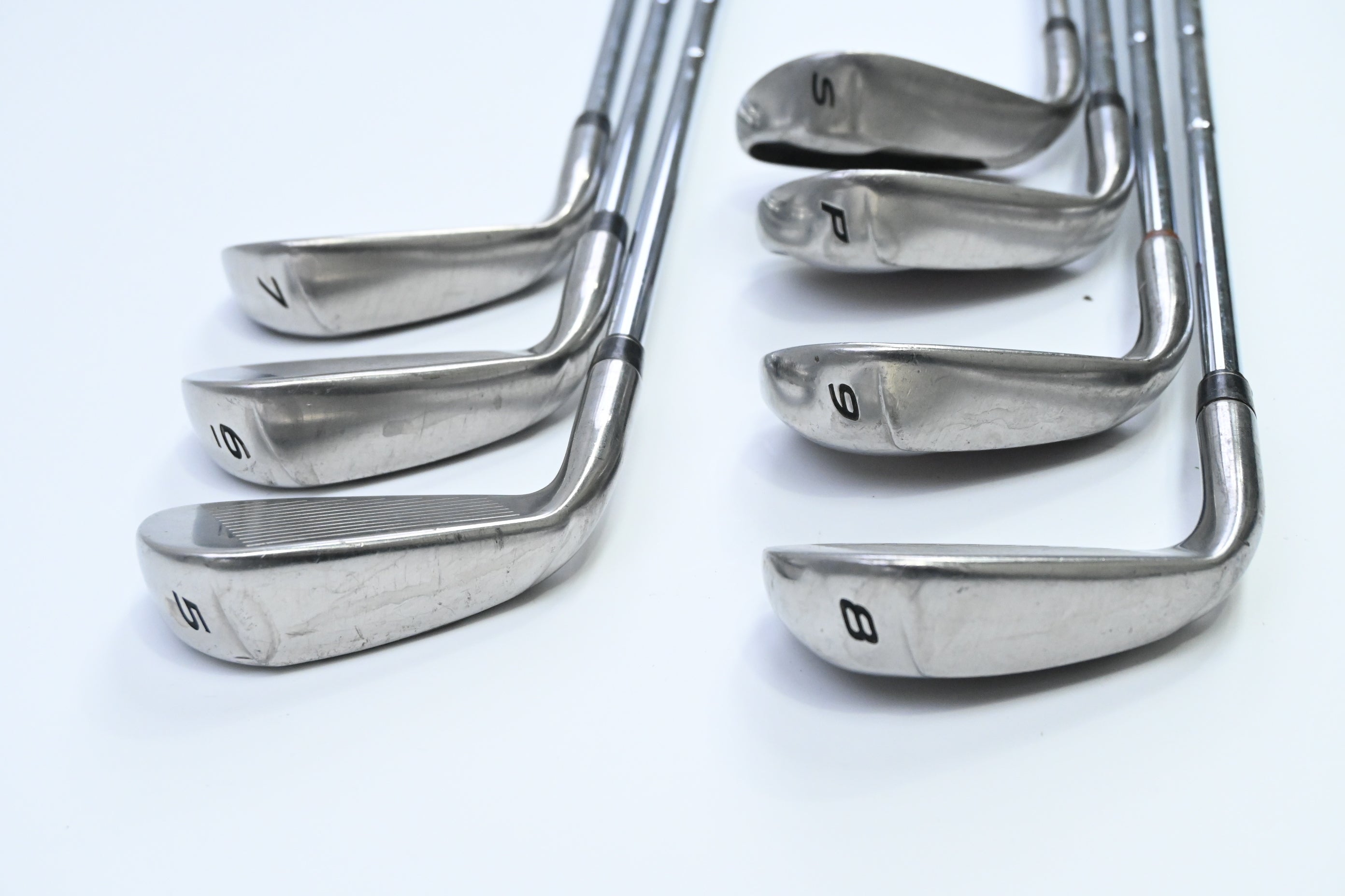 Taylormade Aeroburner Irons / 5-PW+SW / Regular Flex Steel Shafts