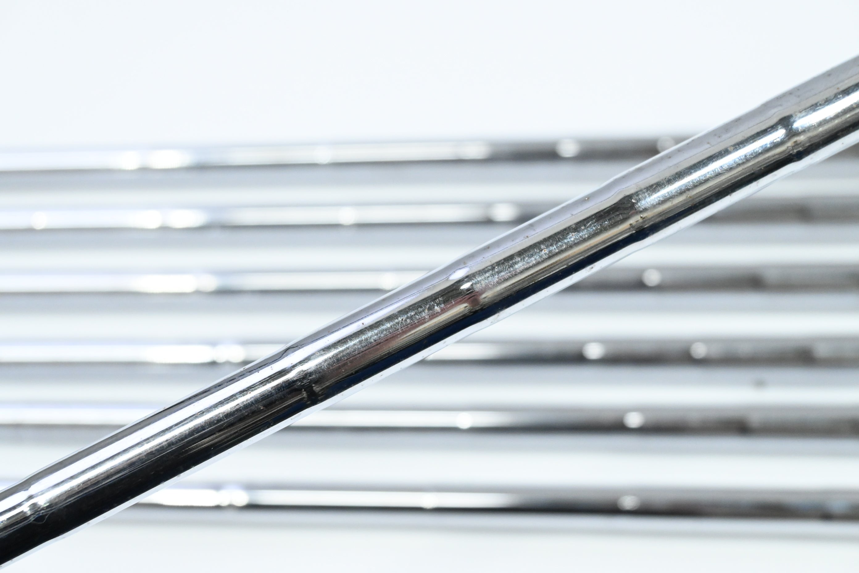 Taylormade Aeroburner Irons / 5-PW+SW / Regular Flex Steel Shafts