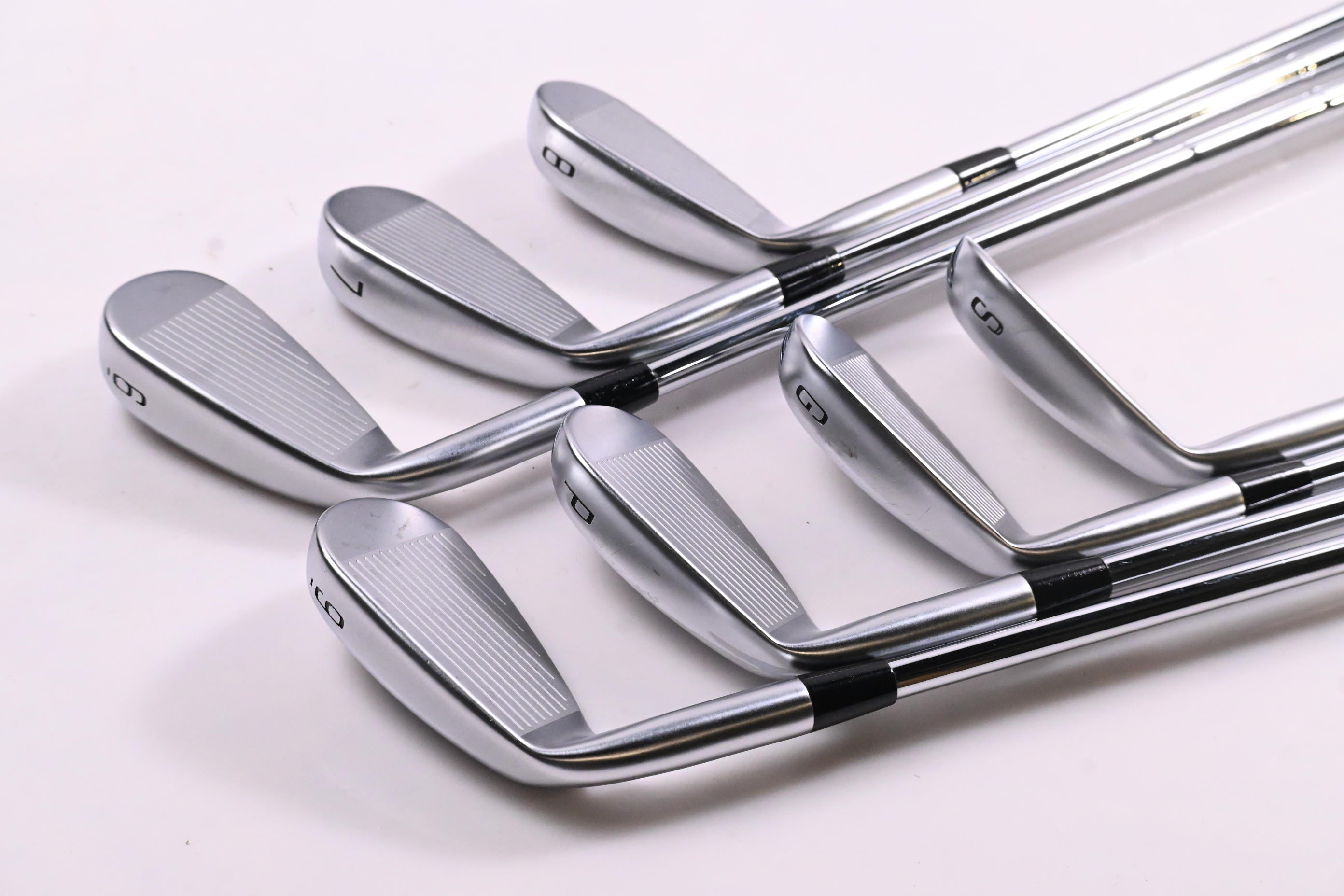 Mizuno JPX 925 Hot Metal Irons / 6-PW+GW+SW / Regular Flex Dynamic Gold MID 100