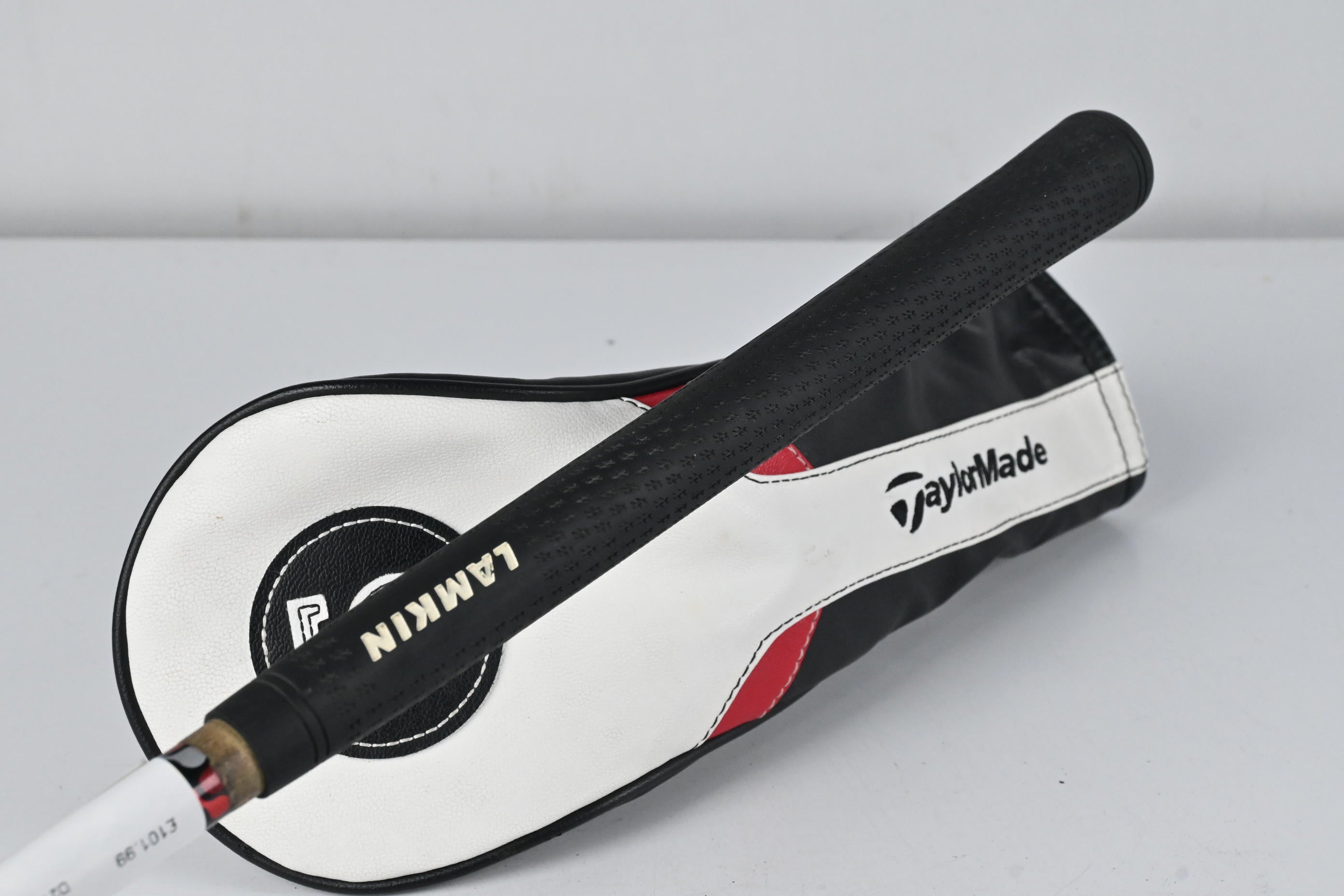 Taylormade M4 #3 Wood / 15 Degree / Regular Flex Fujikura Atmos Red 5 Shaft