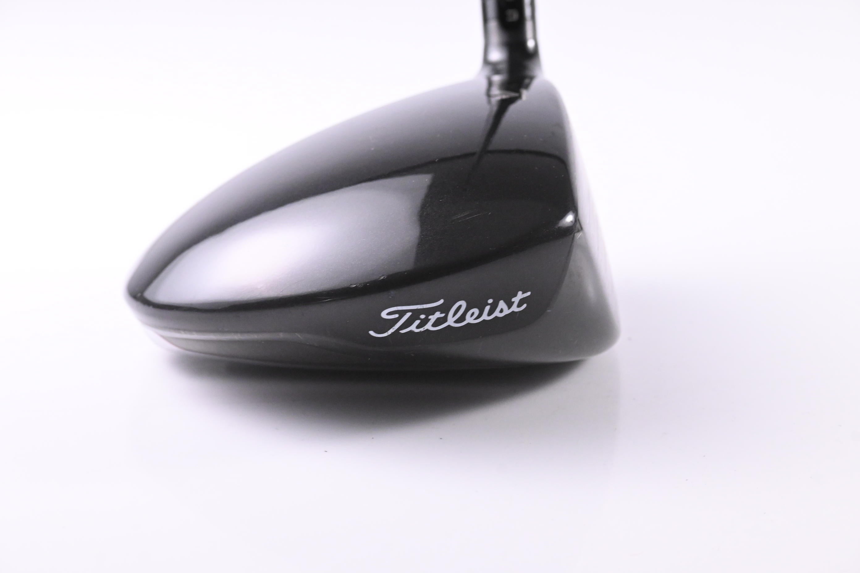 Titleist 913 D2 Driver / 10.5 Degree / Regular Flex PYSKO Crossfire 60 Shaft