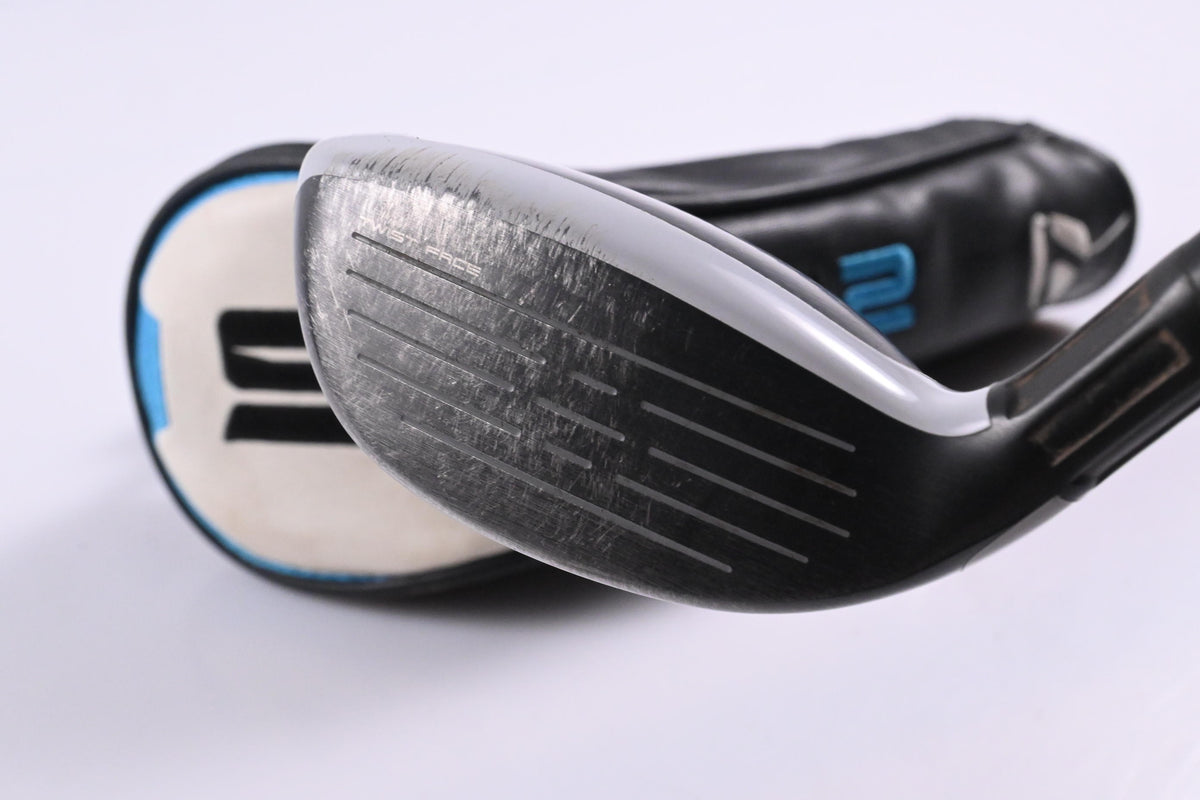Taylormade SIM2 Max #3 Hybrid / 19 Degree / Stiff Flex Ventus Blue 7 Shaft