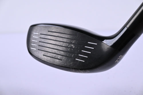 Wilson DYNAPWR 2025 #4 Hybrid / 22 Degree / Stiff Flex Denali Red 80 Shaft
