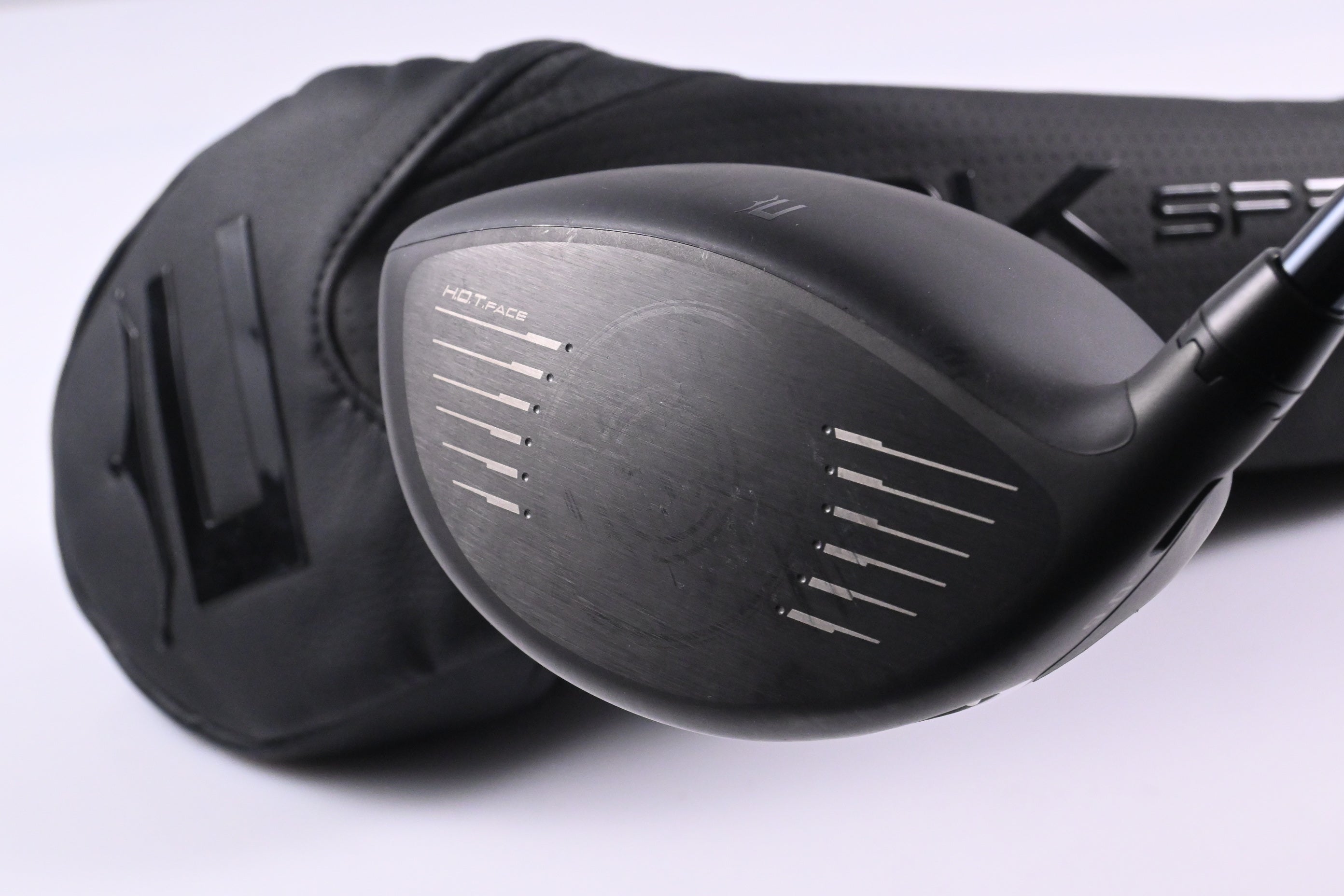 Cobra Darkspeed LS Driver / 9 Degree / Stiff Flex UST Lin-Q M40X White 6 Shaft