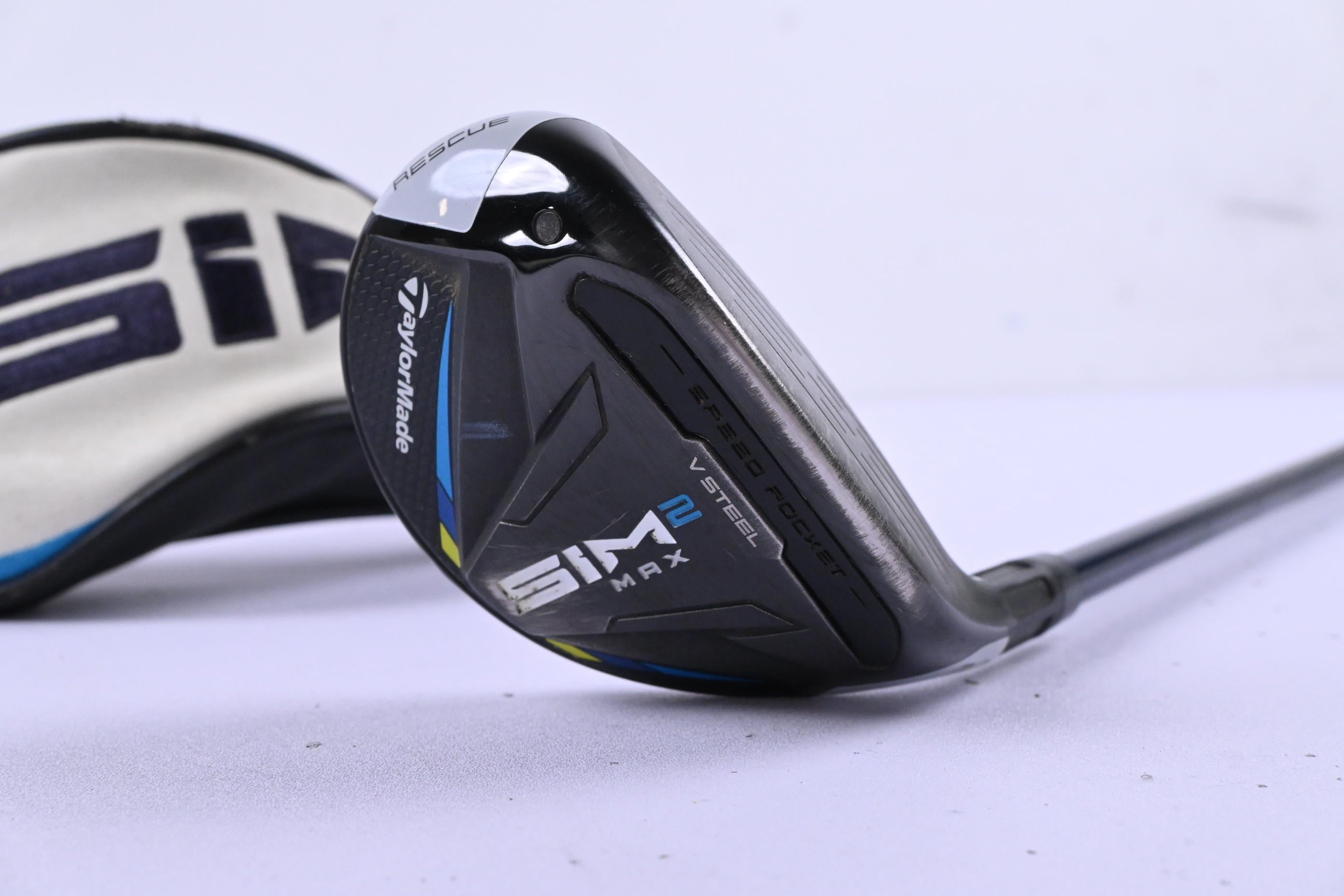 Taylormade SIM2 Max #3 Hybrid / 19 Degree / Regular Flex Fujikura Ventus Blue 6