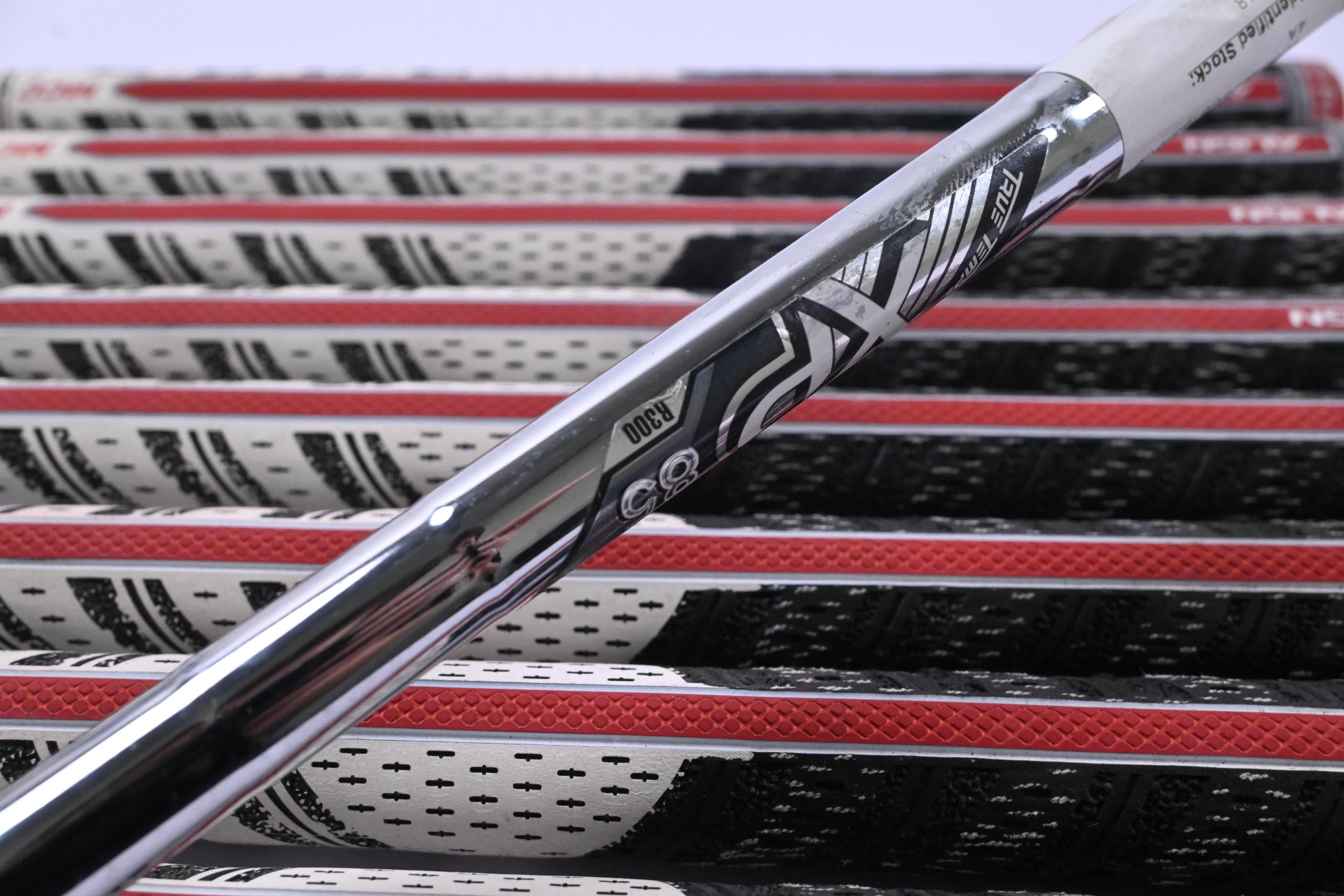 Tour Edge E722 Irons / 5-PW+GW+AW+SW / Regular Flex XP 85 R300 Shafts