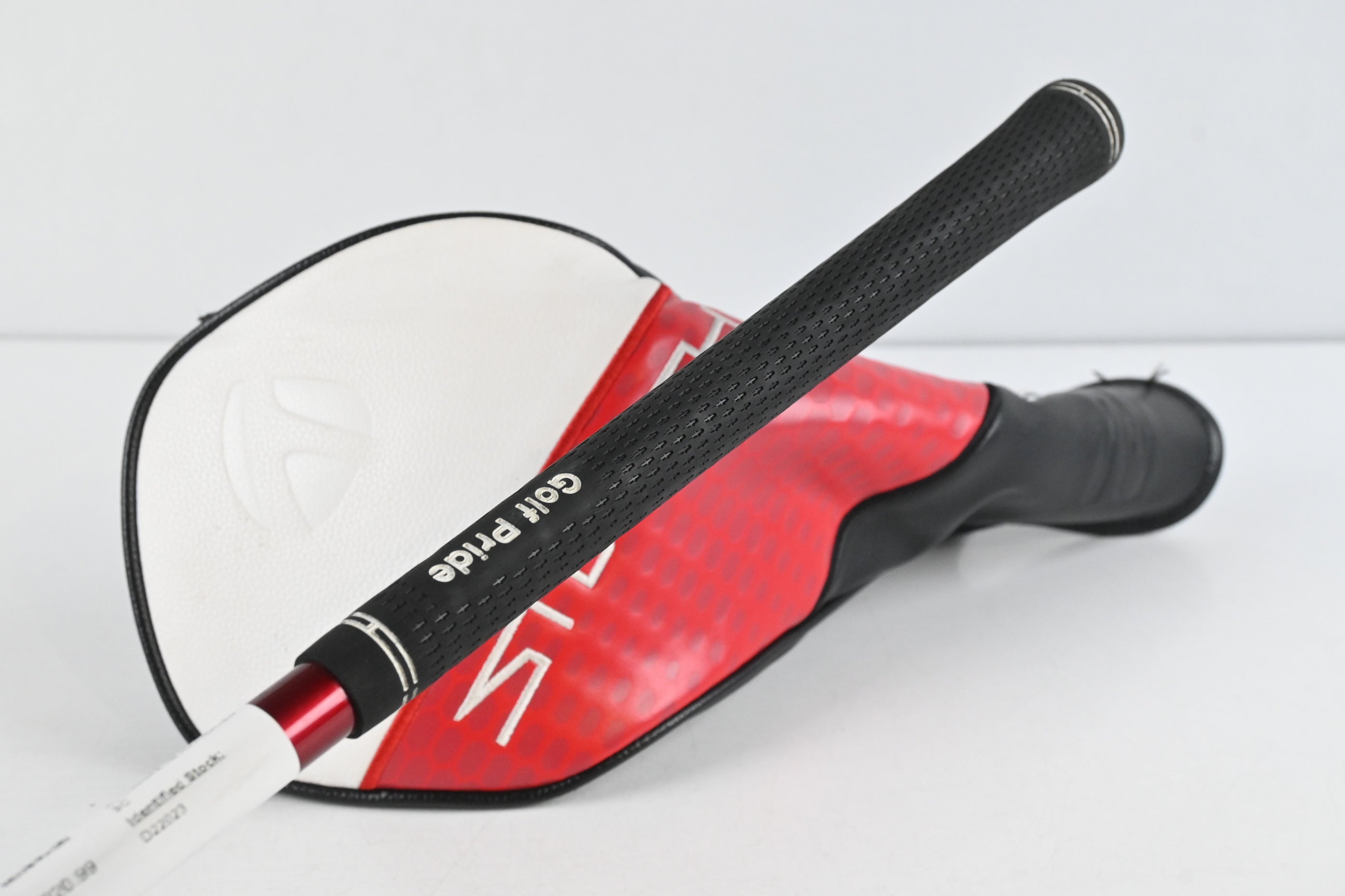 Taylormade Stealth 2 Plus Driver / 9 Degree / Stiff Flex Fujikura Ventus Red TR 5