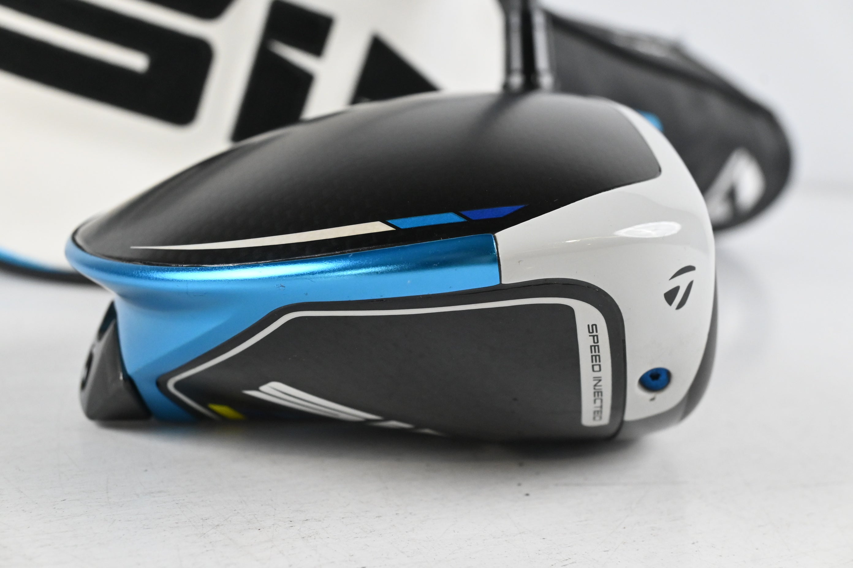 Taylormade SIM2 Max Driver / 10.5 Degree / Stiff Flex Tensei 1K Black 65 Shaft