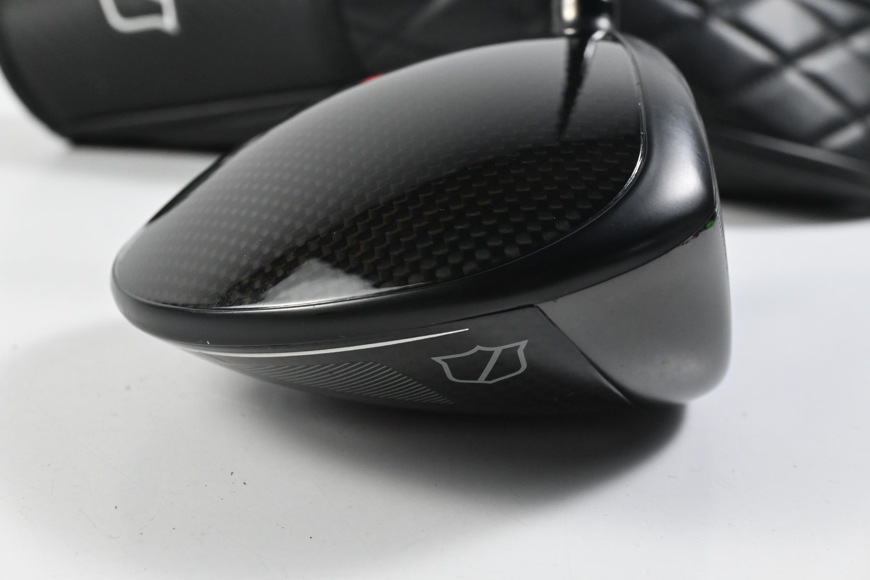 Wilson DYNAPWR 2025 LS Driver / 9 Degree / X-Flex Kai'li White 60 Shaft
