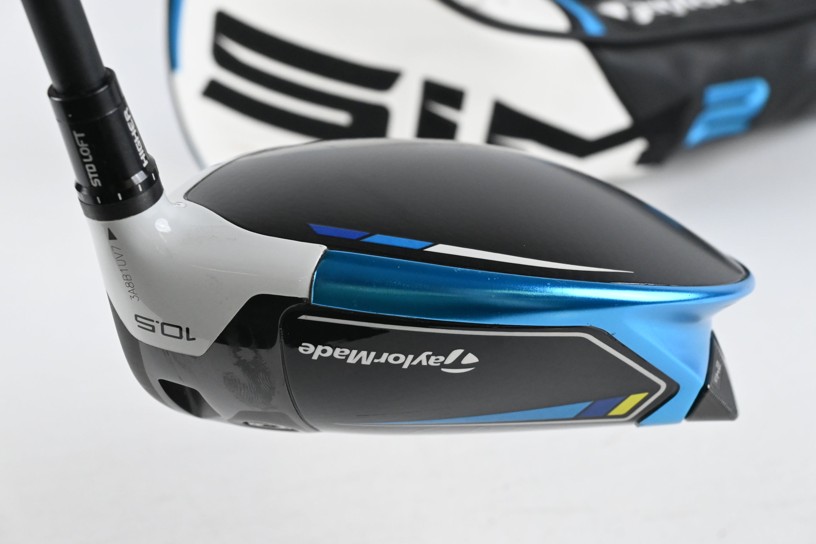 Taylormade SIM2 Max Driver / 10.5 Degree / Stiff Flex Tensei 1K Black 65 Shaft