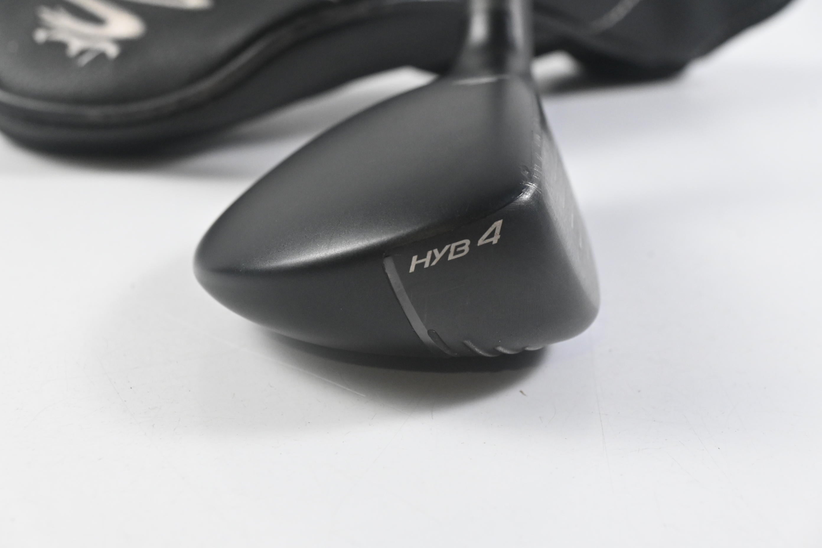 Cobra King F9 #4 Hybrid / 21 Degree / Stiff Flex Fujikura Atmos Black 7 Shaft