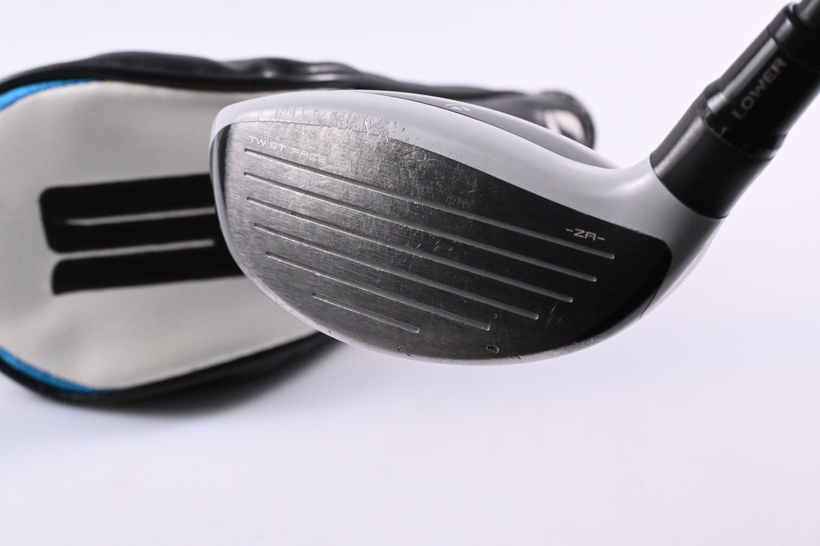 Taylormade SIM2 Ti #5 Wood / 19 Degree / X-Flex HZRDUS Smoke Blue RDX 70