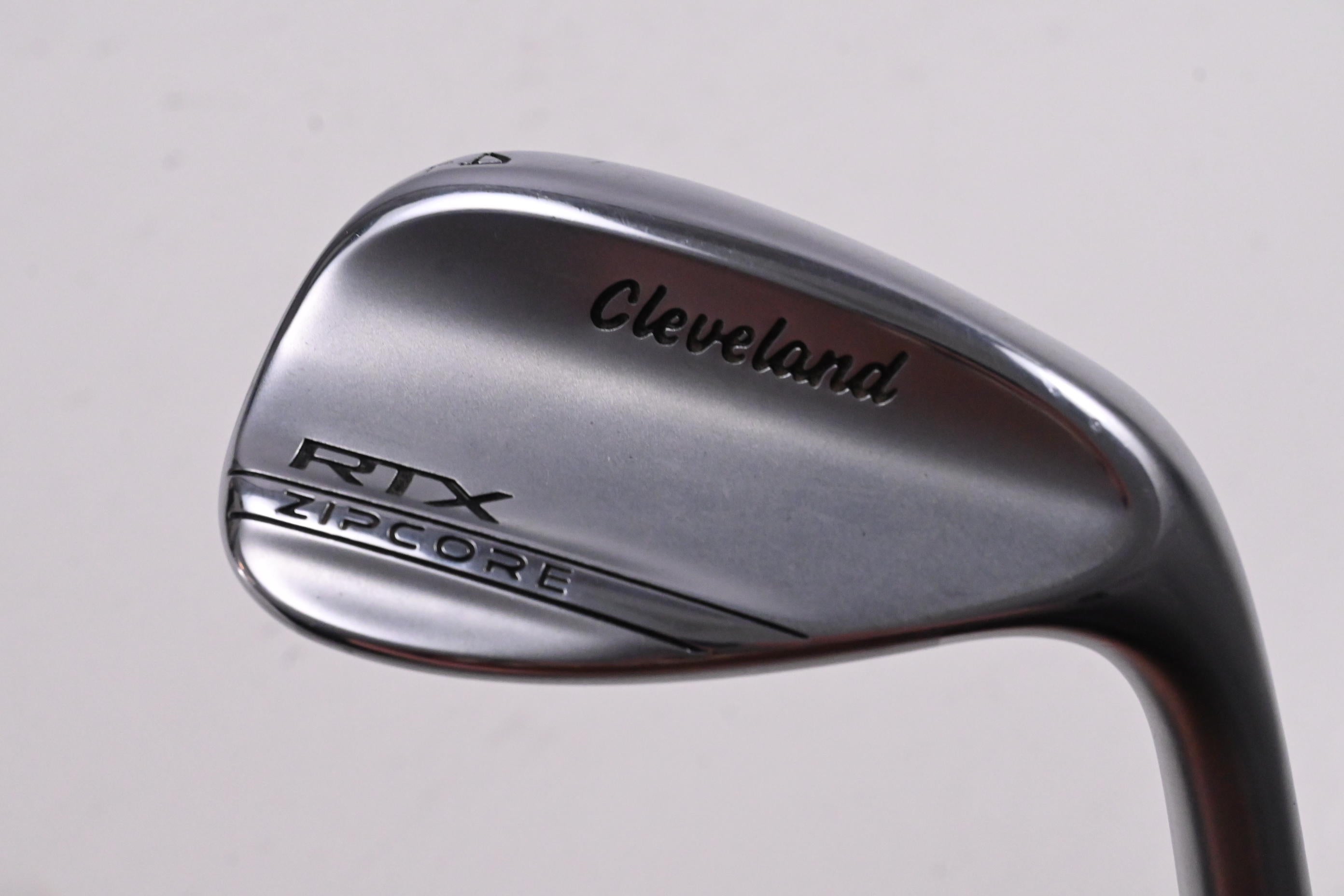 Cleveland RTX ZipCore Sand Wedge / 54 Degree / Wedge Flex Dynamic Gold Spinner