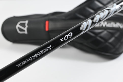 Wilson DYNAPWR 2025 LS Driver / 9 Degree / X-Flex Kai'li White 60 Shaft