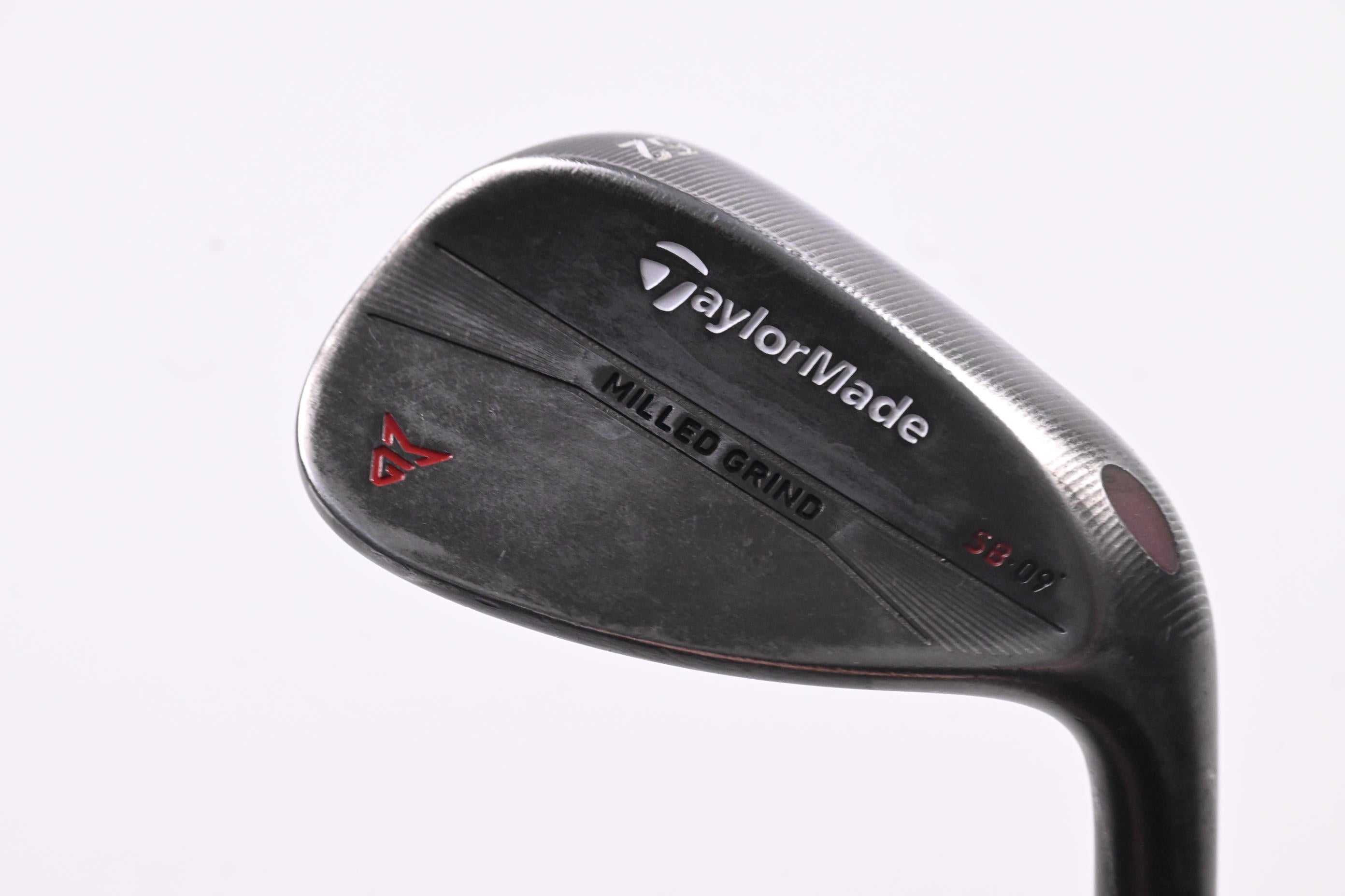 Taylormade Milled Grind Gap Wedge / 52 Degree / Wedge Flex Dynamic Gold Shaft