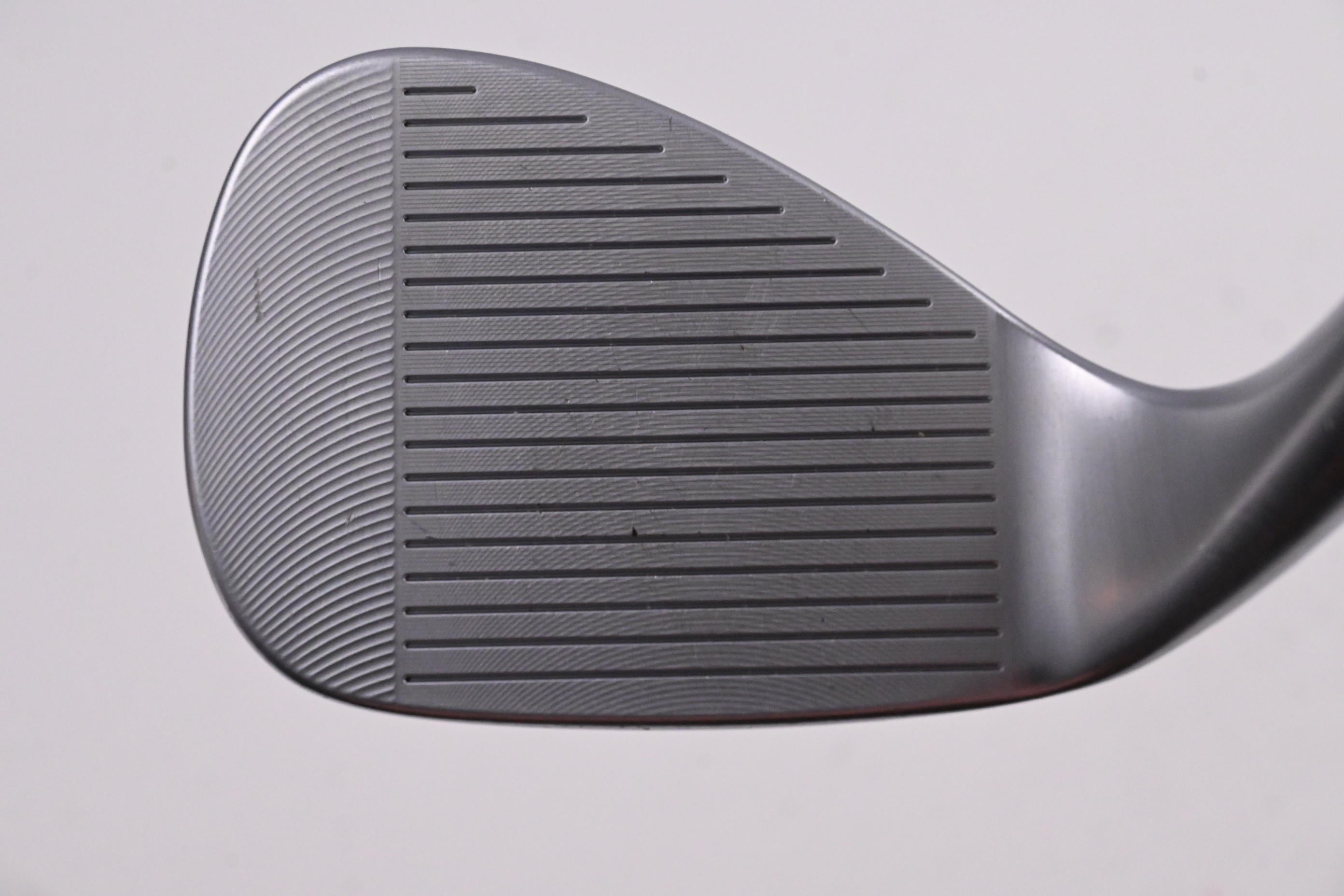 Cleveland RTX ZipCore Sand Wedge / 54 Degree / Wedge Flex Dynamic Gold Spinner
