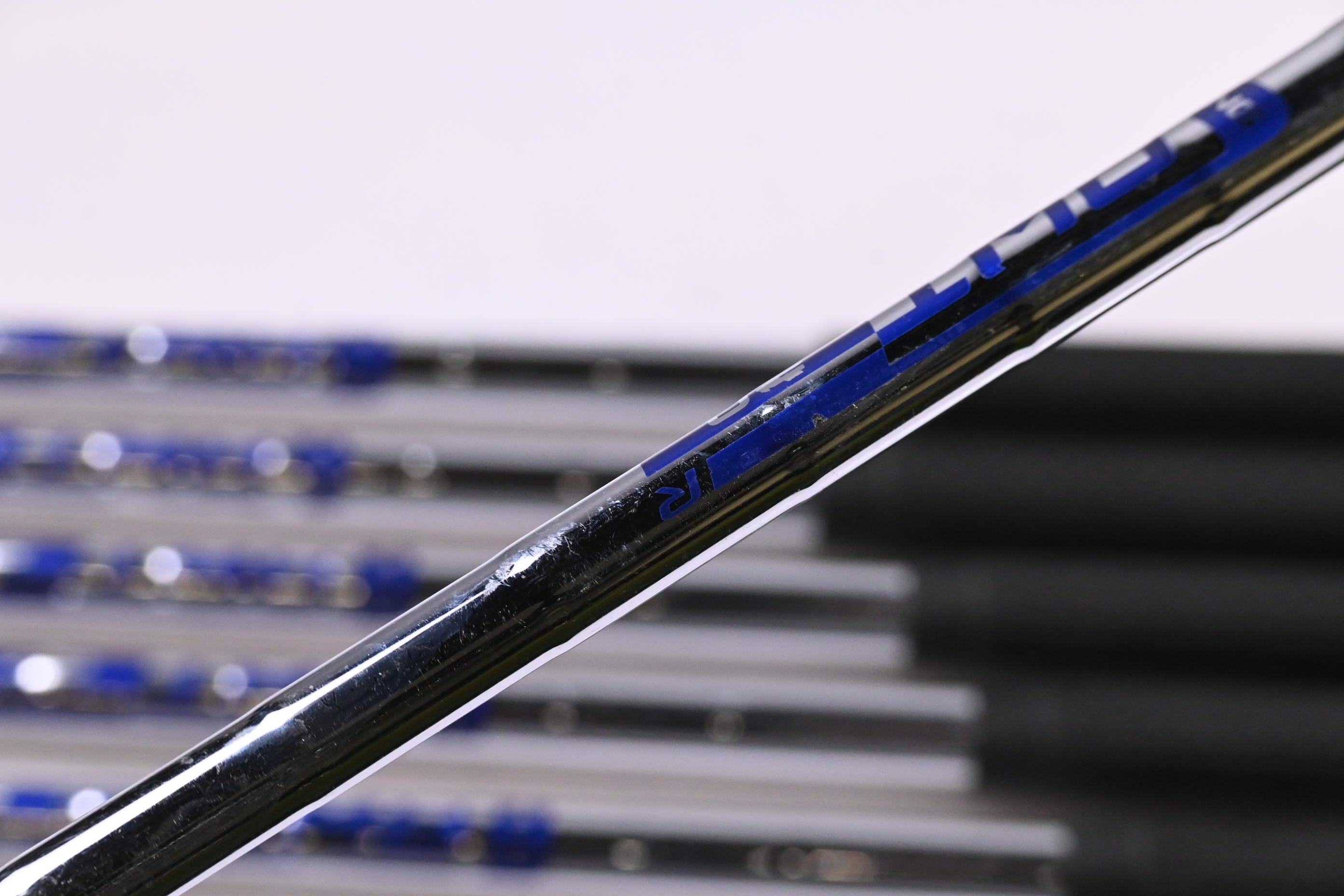Ping G Series Irons / 5-PW+SW / Yellow Dot / Regular Flex Ping AWT 2.0 Shafts