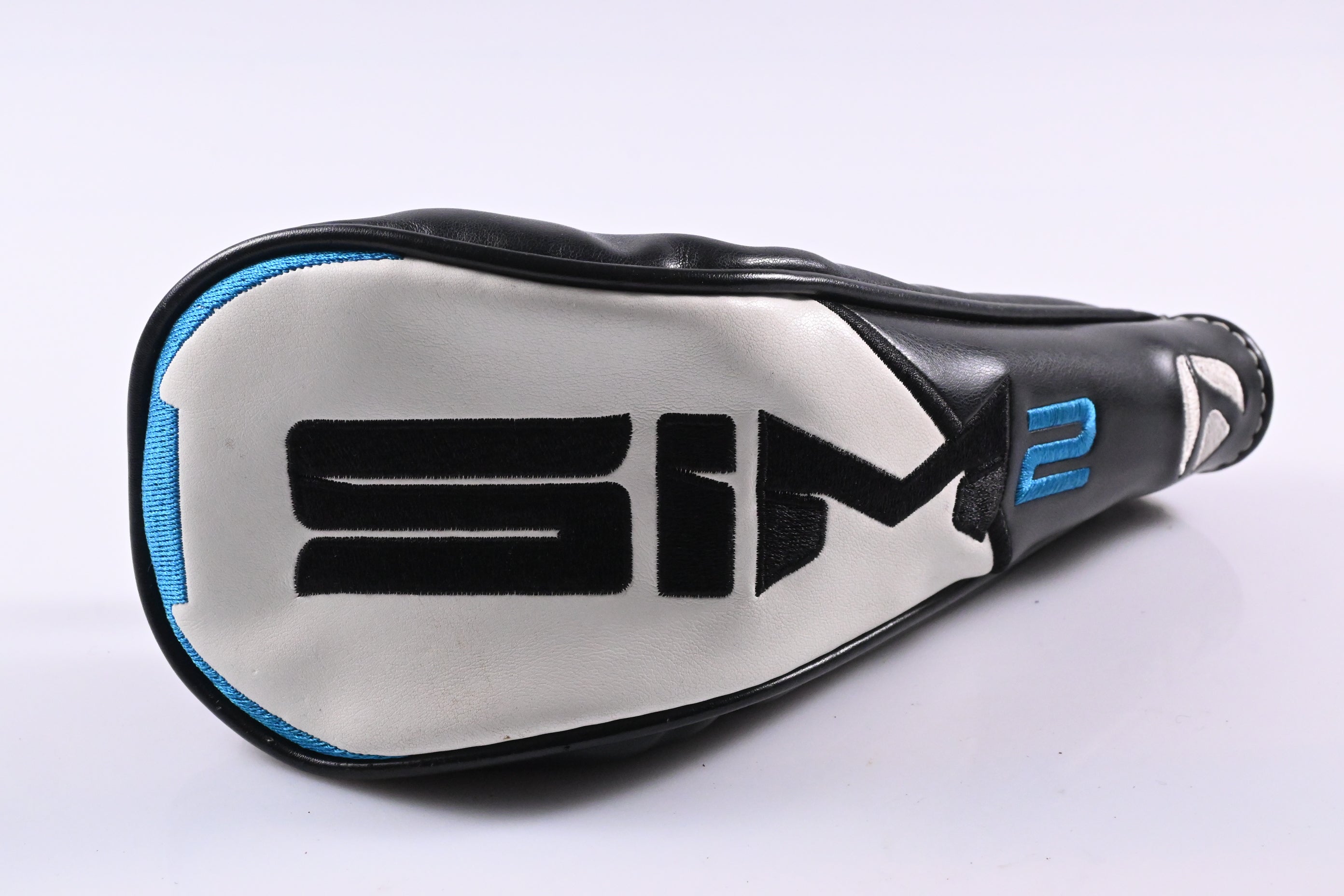 Taylormade SIM2 Ti #5 Wood / 19 Degree / X-Flex HZRDUS Smoke Blue RDX 70