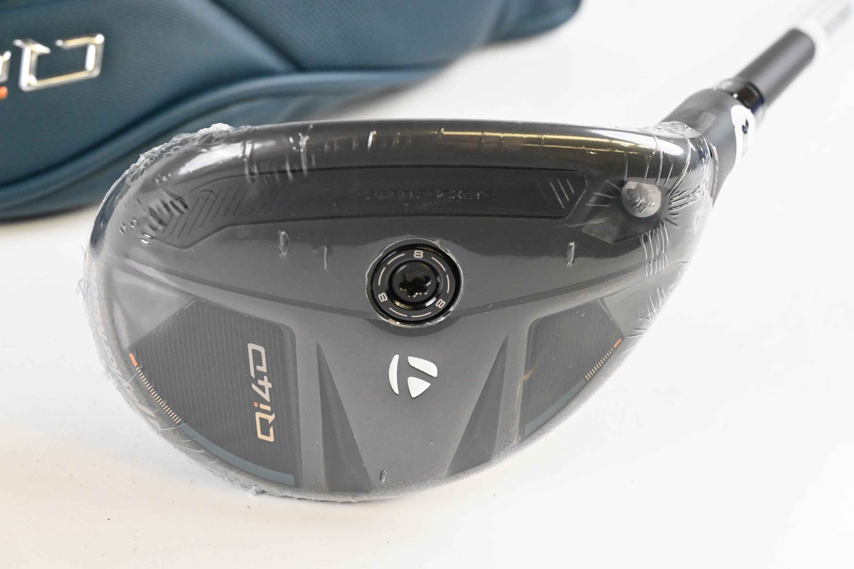 Taylormade Qi4D #4 Hybrid / 22 Degree / Regular Flex KBS REAX 65 Shaft