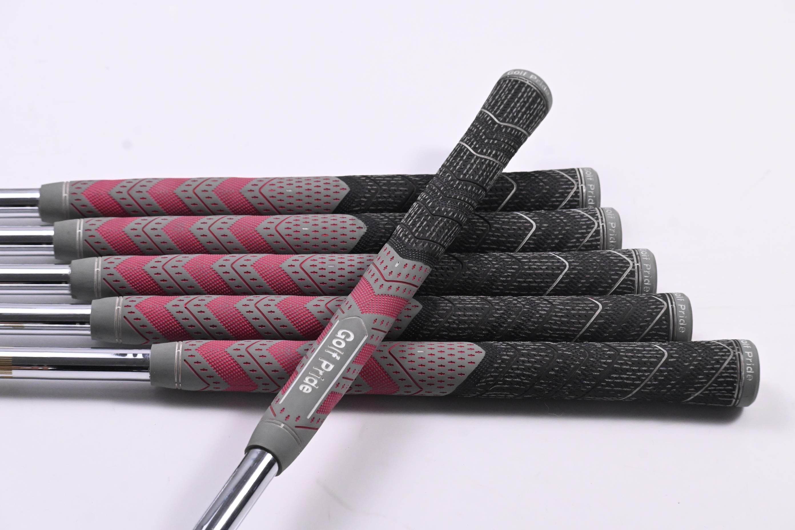 Taylormade P790 2019 Irons / 5-PW / Regular Flex N.S.PRO 850GH Shafts