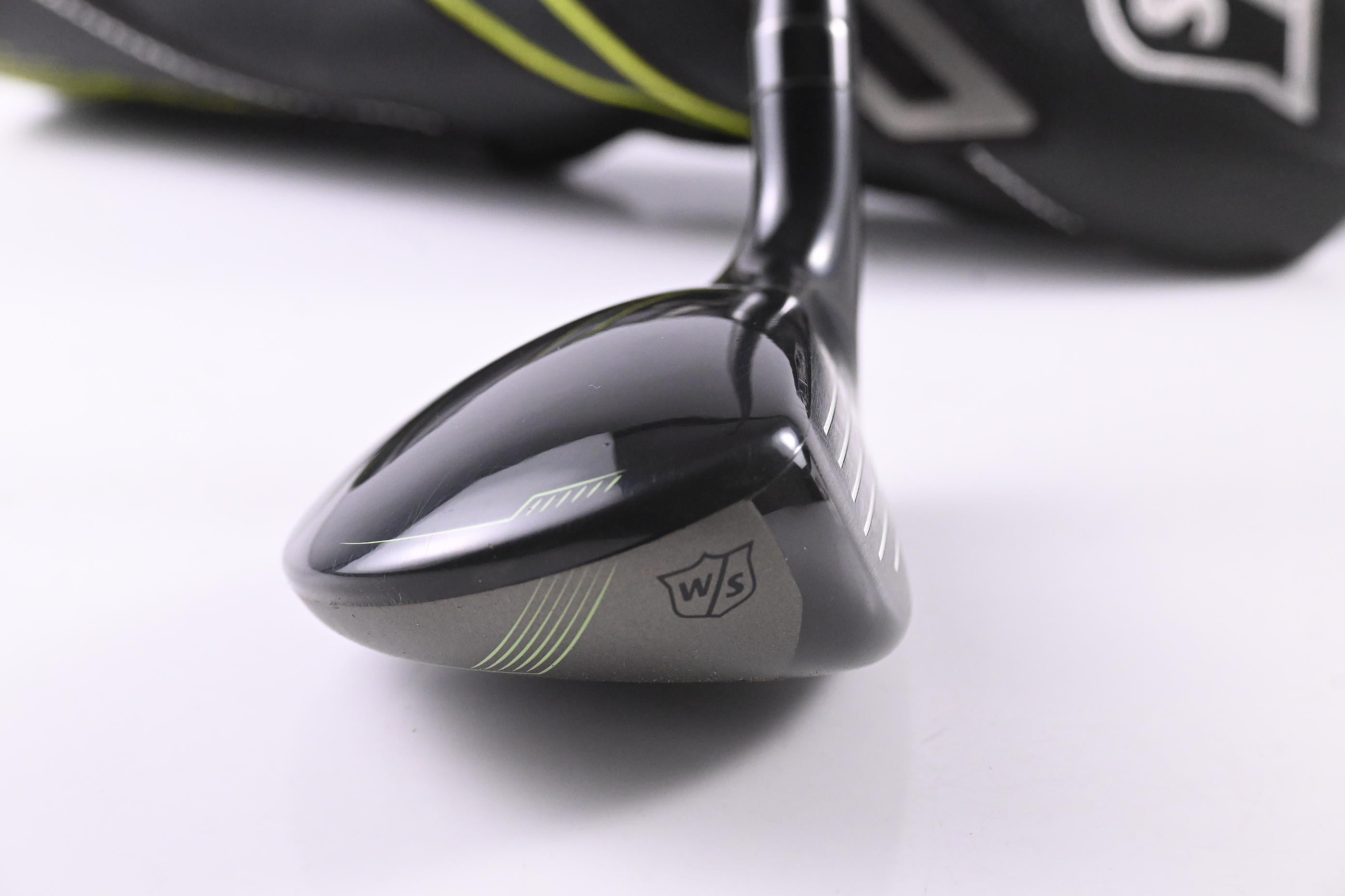 Wilson Launch Pad 2022 #3 Hybrid / 19.5 Degree / Regular Flex EvenFlow 65 Shaft