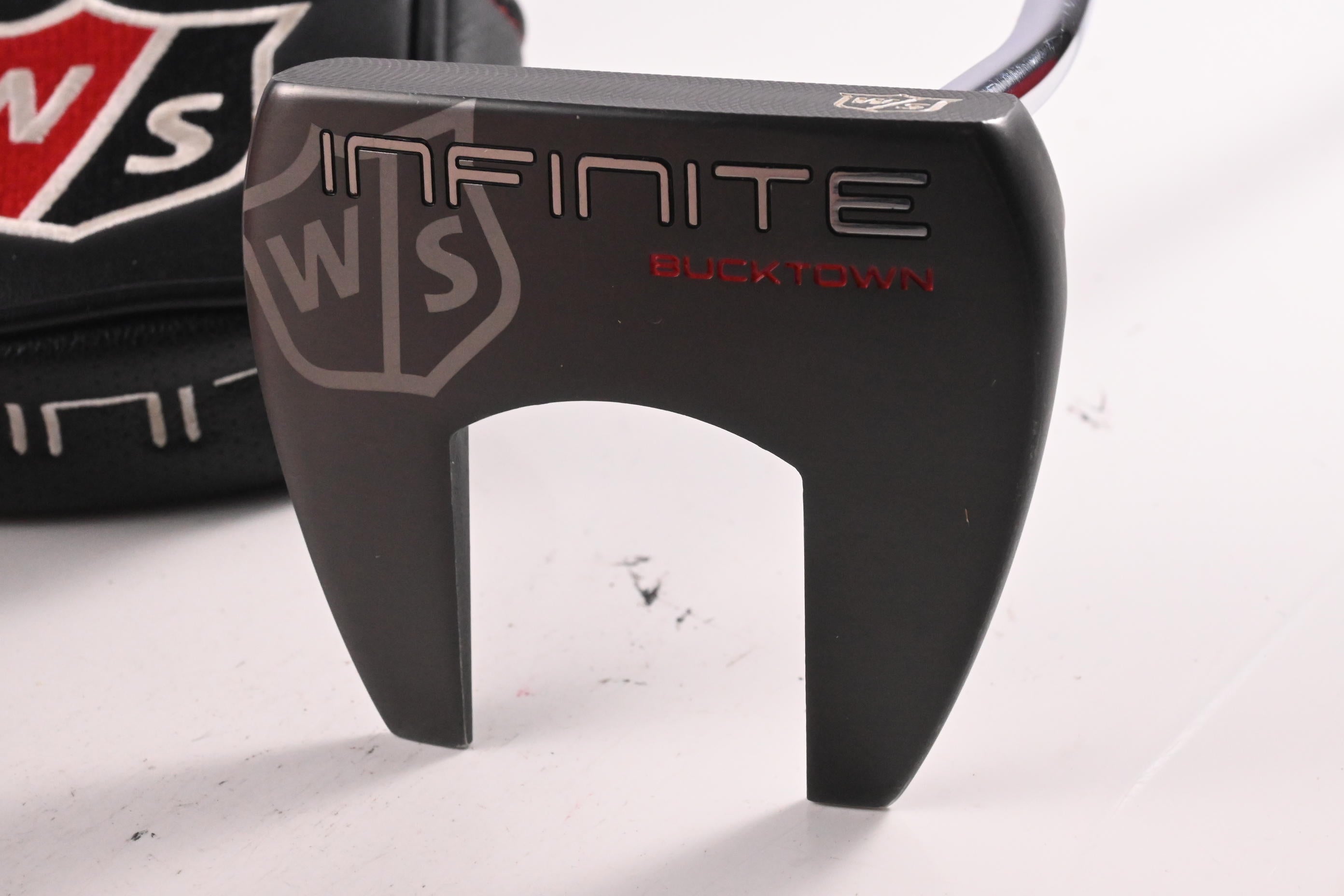 Wilson Staff Infinite 2018 Bucktown Putter / 34 Inch