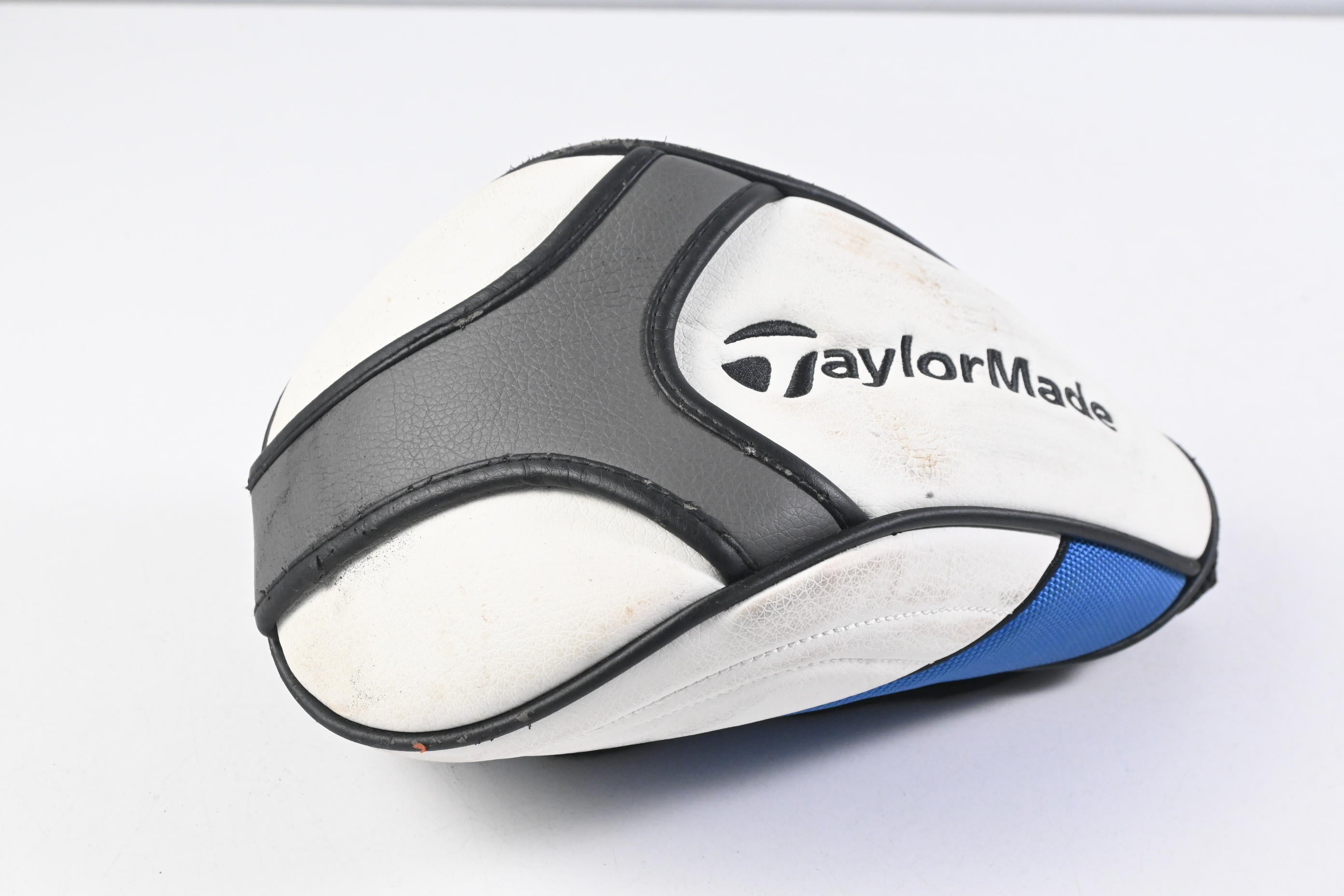 Taylormade SLDR-S Driver / 16 Degree / Regular Flex Fujikura Speeder 57 Shaft