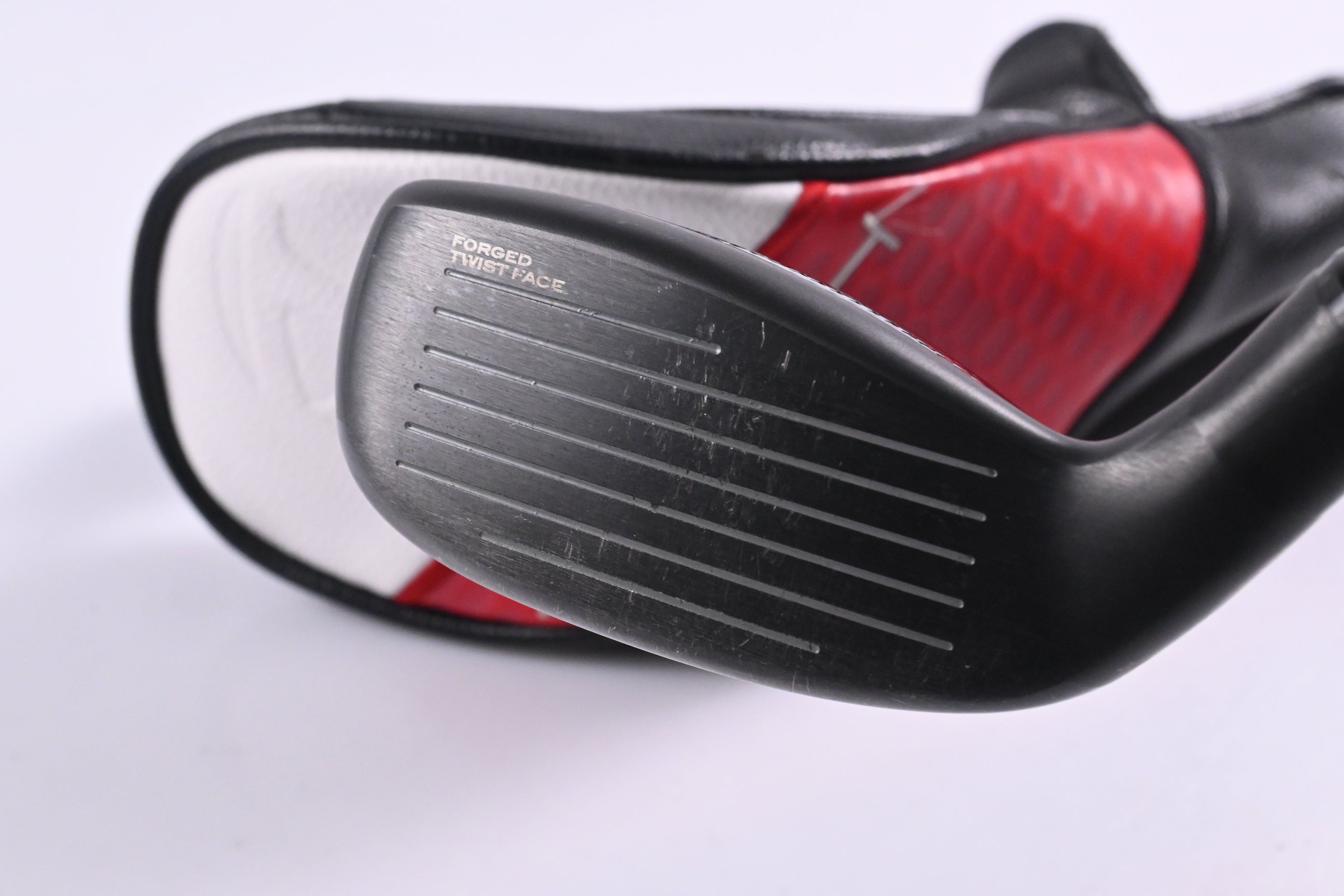 Taylormade Stealth 2 Plus #2 Hybrid / 17 Degree / X-Flex Kai'li Red 95 Shaft