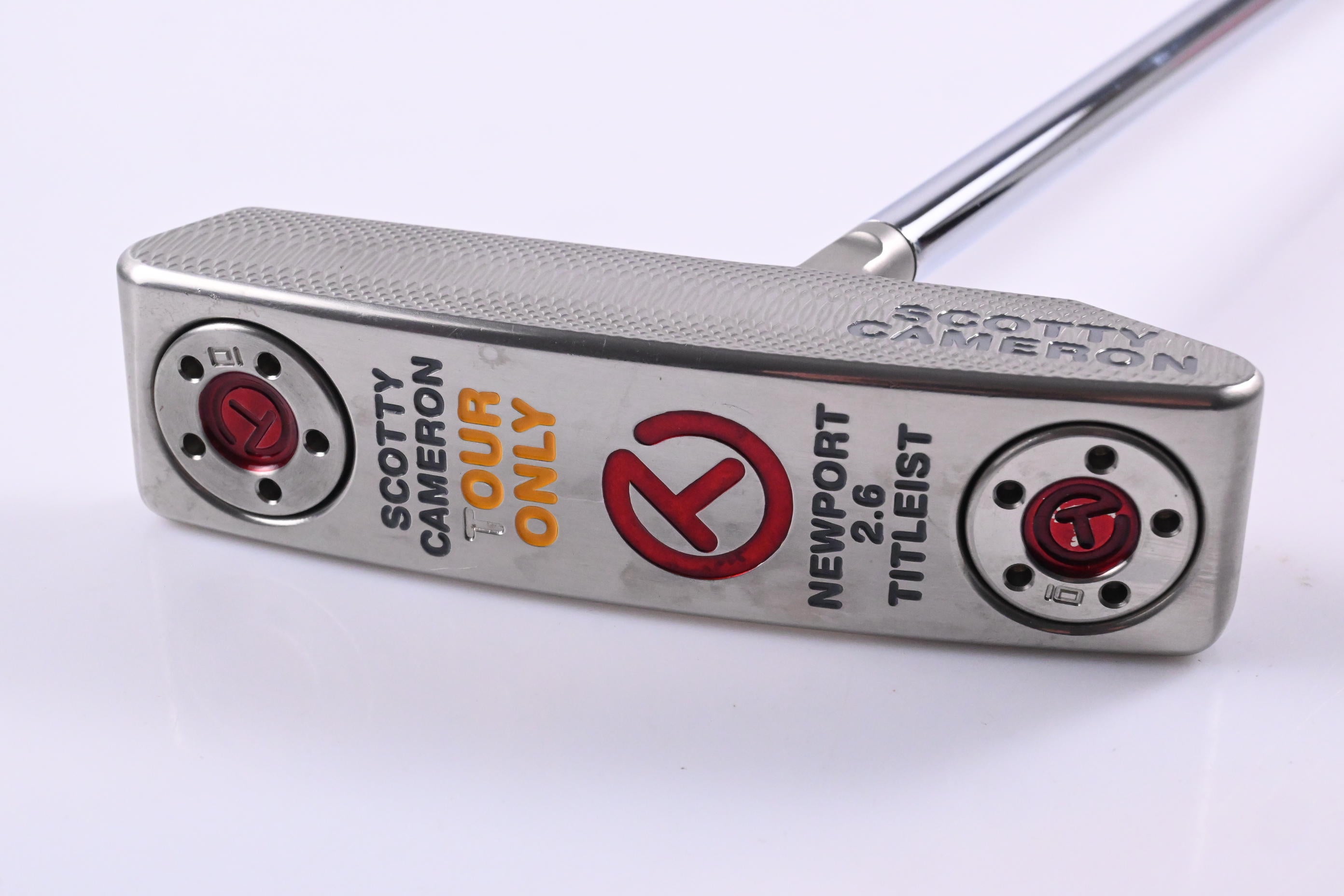 Scotty Cameron Circle T Tour Only Newport 2.6 Putter / 35 Inch