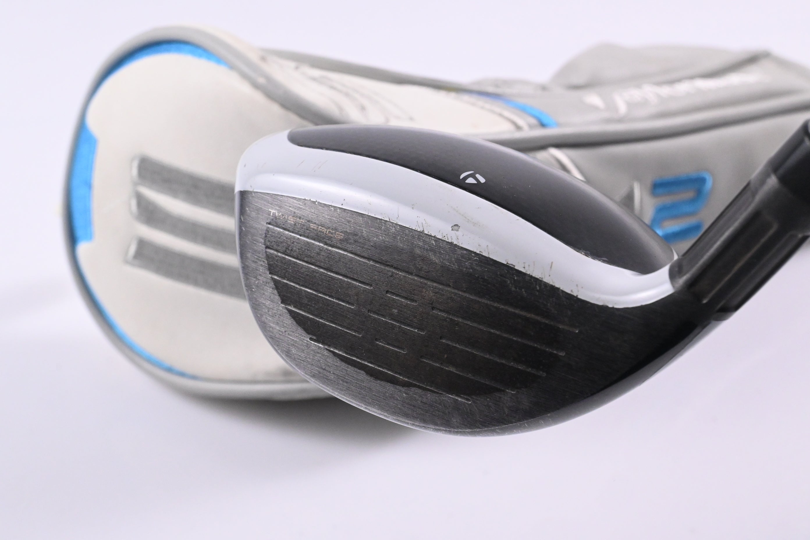 Ladies Taylormade SIM2 Max #5 Wood / 18 Degree / Ladies Flex Aldila NV 45 Shaft